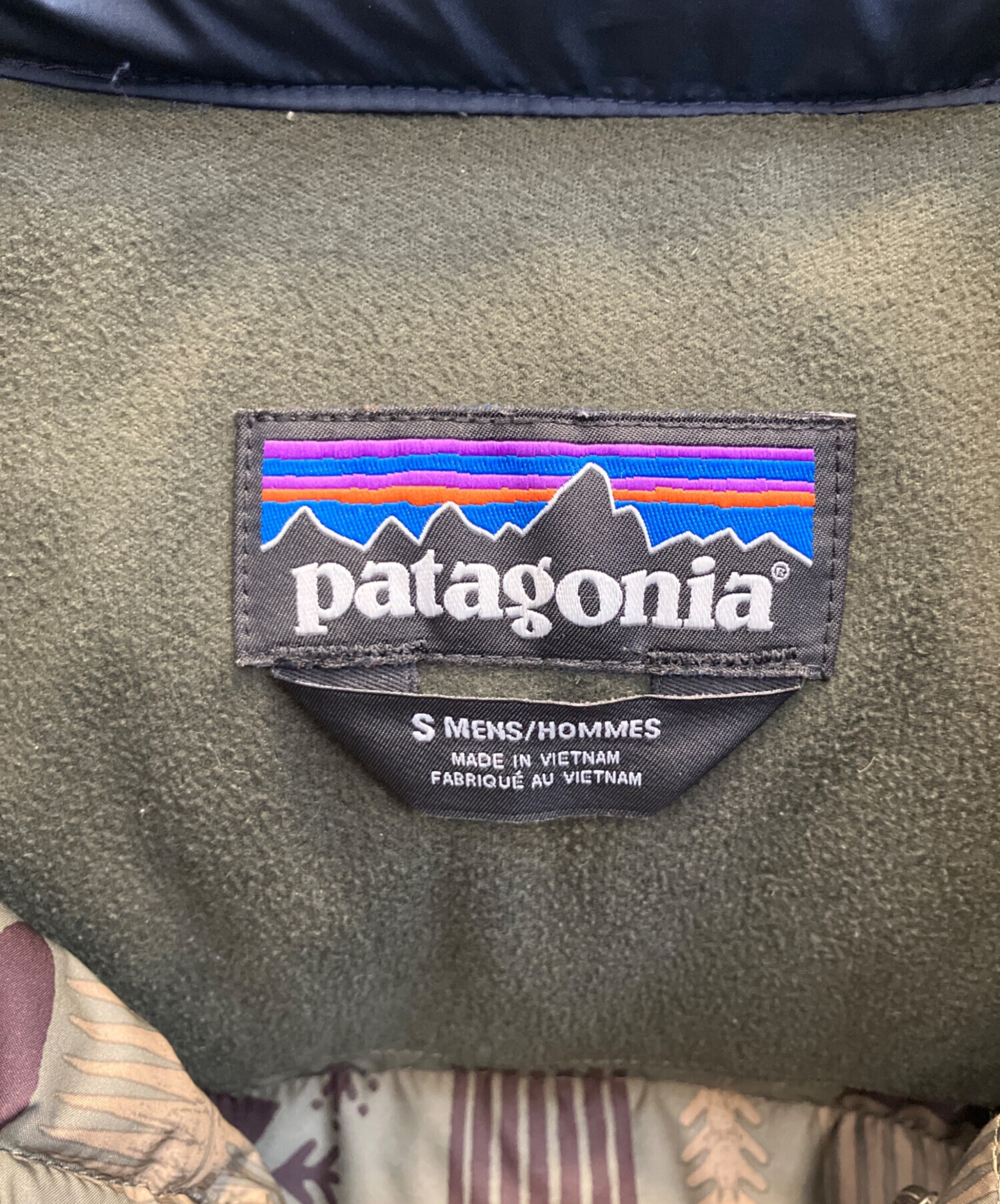 中古・古着通販】Patagonia (パタゴニア) ダウンジャケット ネイビー