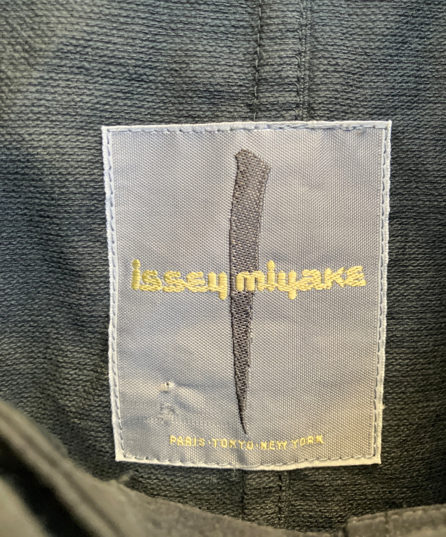 中古・古着通販】ISSEY MIYAKE (イッセイミヤケ) イカコート ブラック
