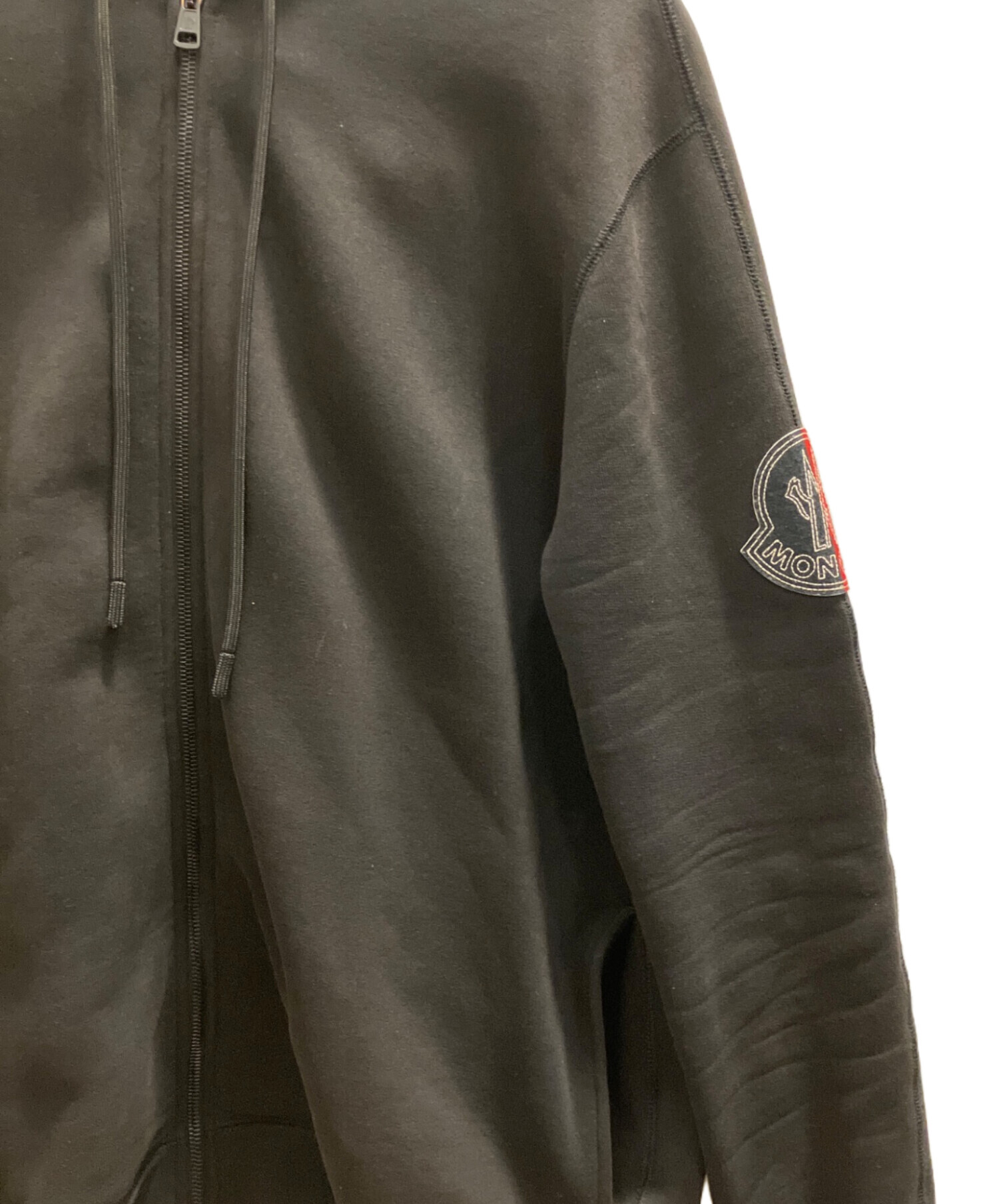 【専用品】MONCLER　ジップアップパーカー　中古 専用品】MONCLER ジップアップパーカー 中古 中古・古着通販】MONCLER