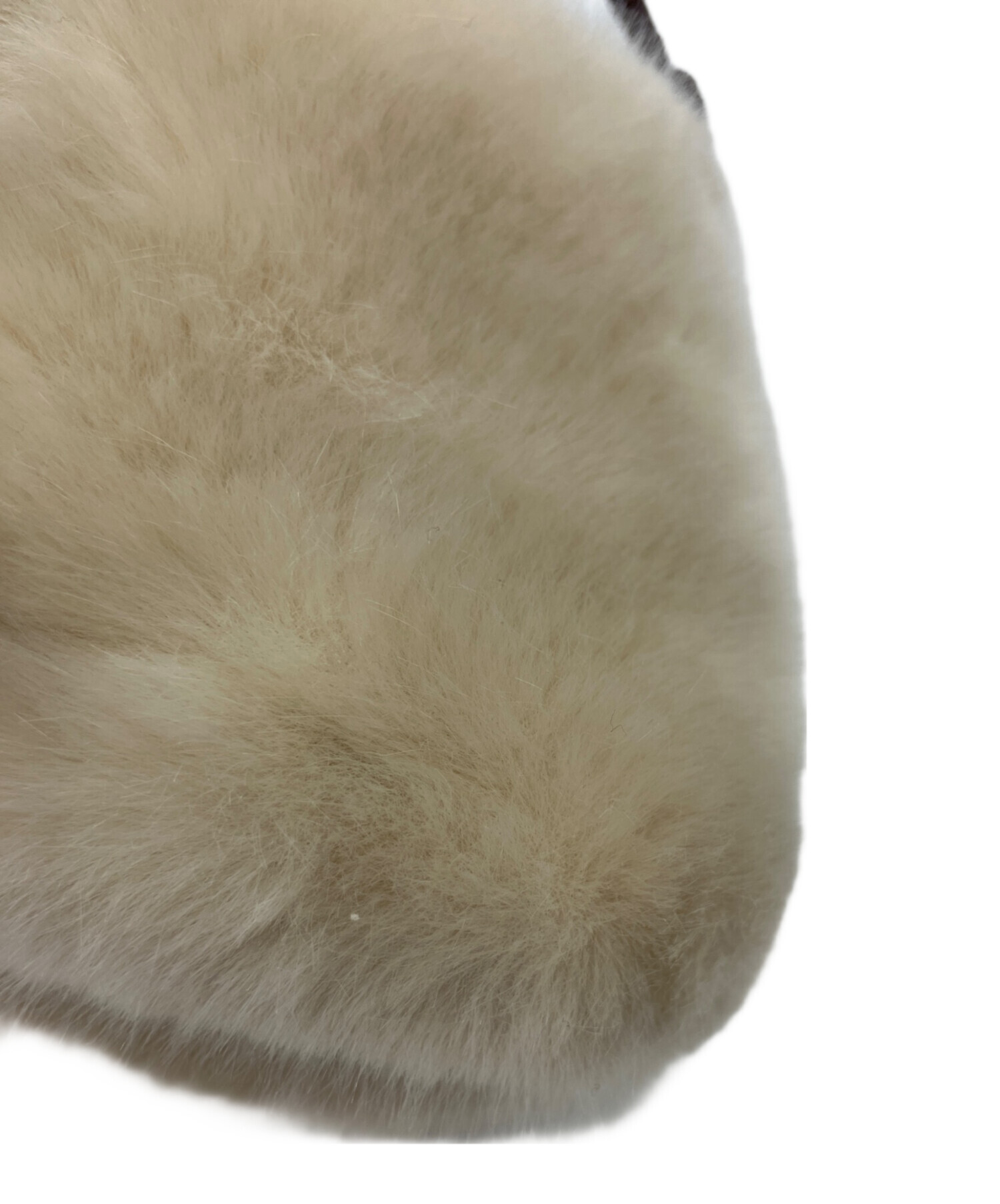 中古・古着通販】a point etc (アー ポワン ウテセ) ファーショルダー