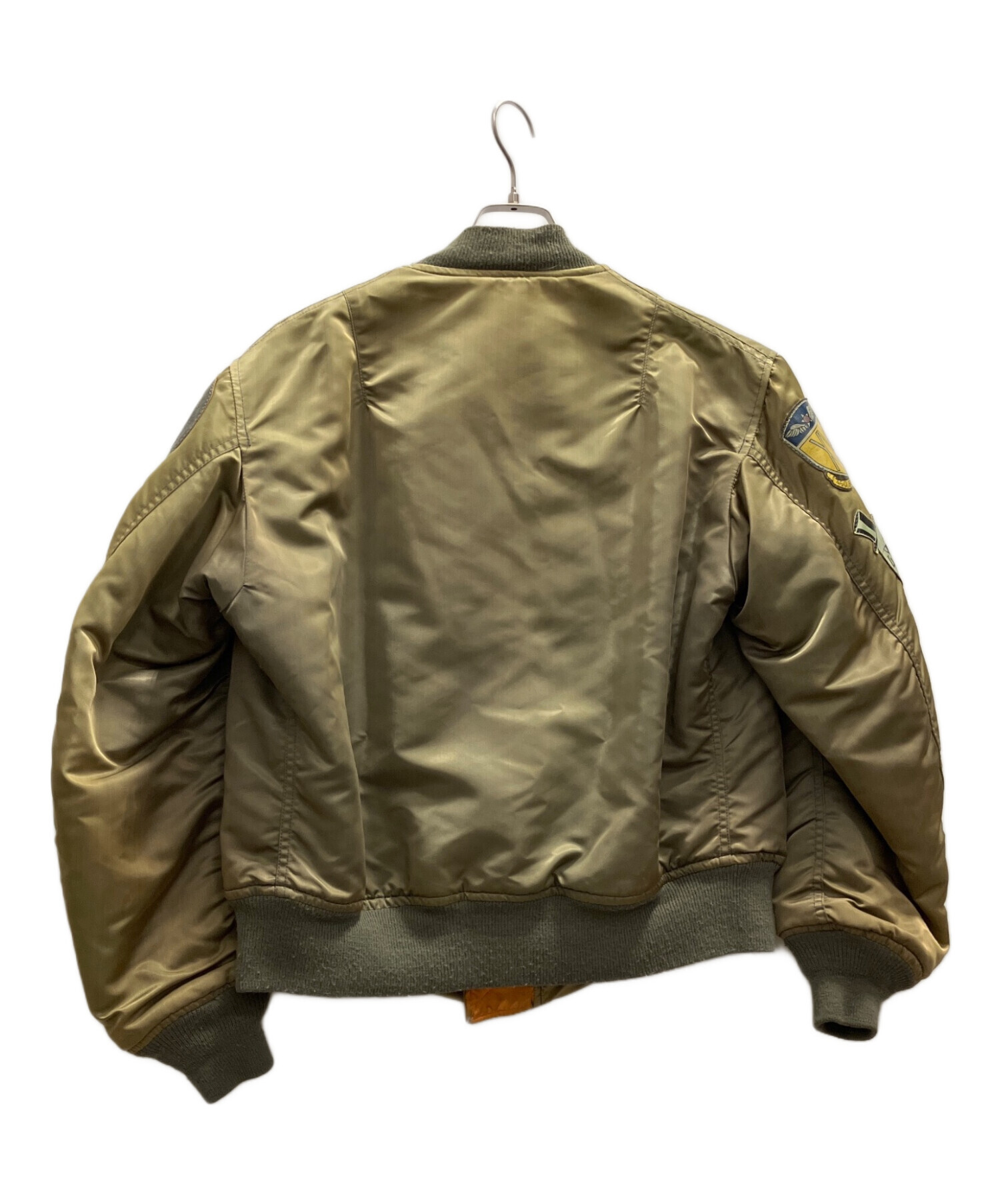 中古・古着通販】AVIREX (アヴィレックス) MA-1ジャケット グリーン