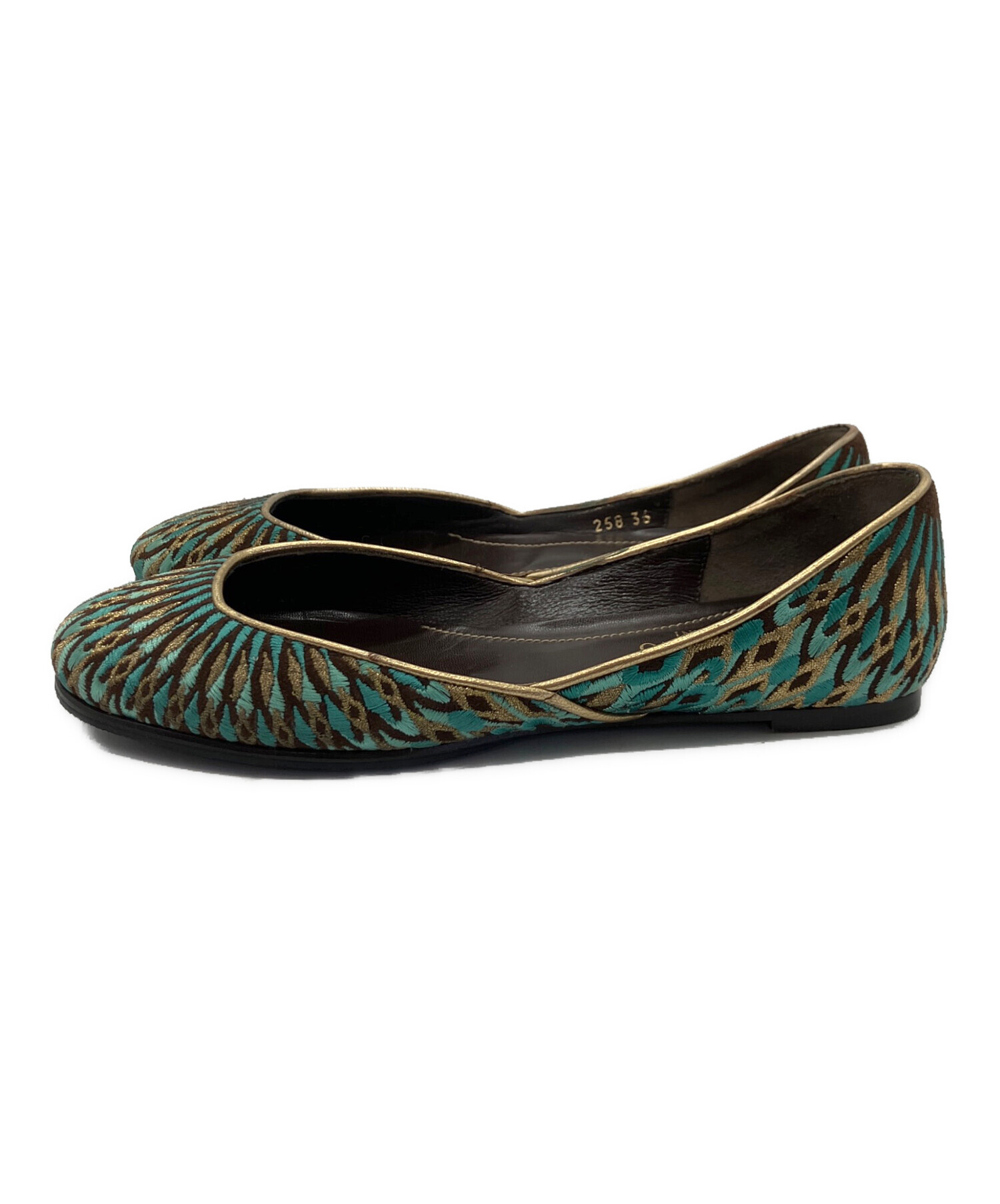 ヴァレンティノ フラット 38 ターコイズ ブルー エナメル パンプス 中古・古着通販】VALENTINO GARAVANI (ヴァレンティノ・ガラヴァーニ