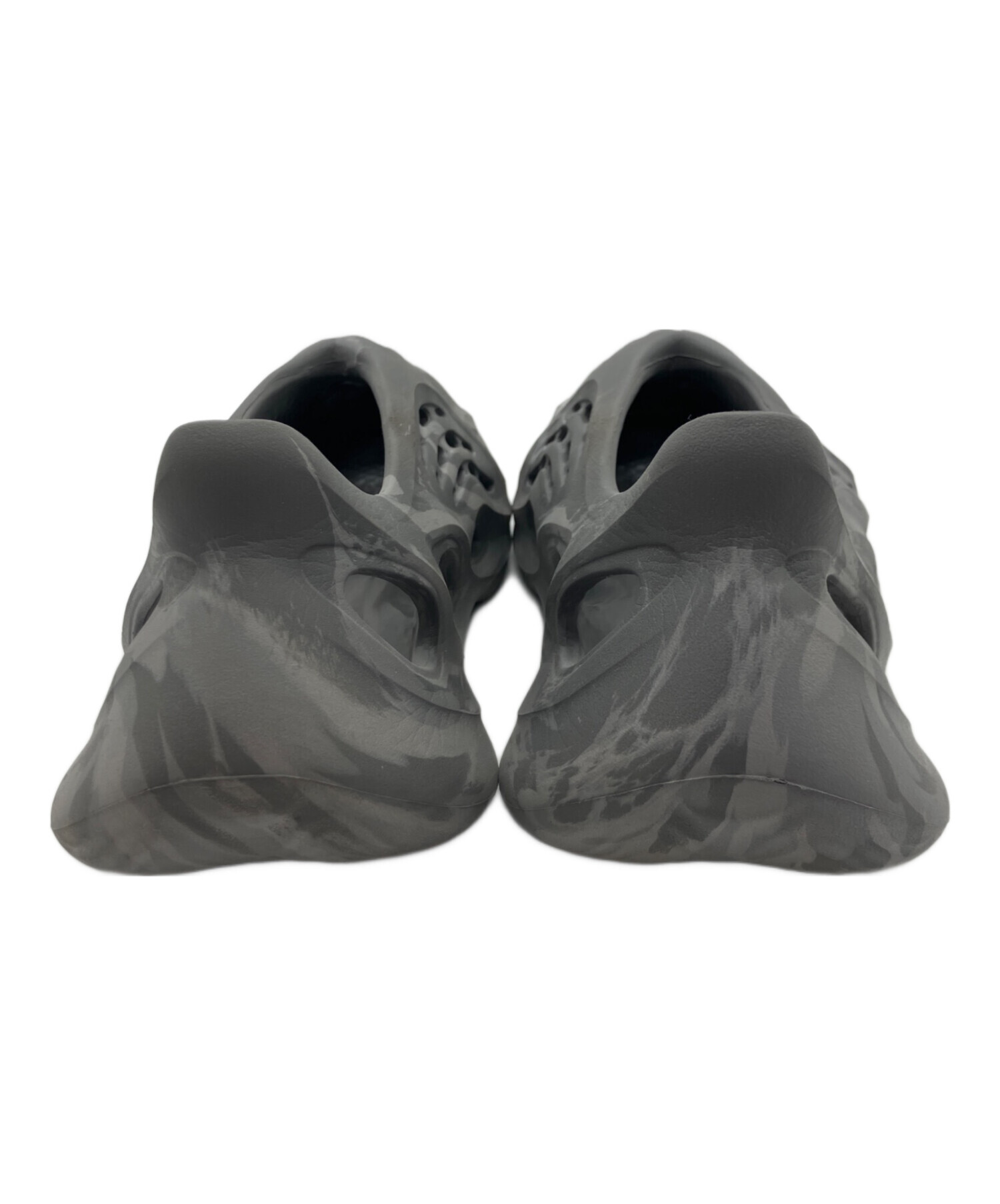 中古・古着通販】adidas (アディダス) YZY FOAM RNR グレー サイズ