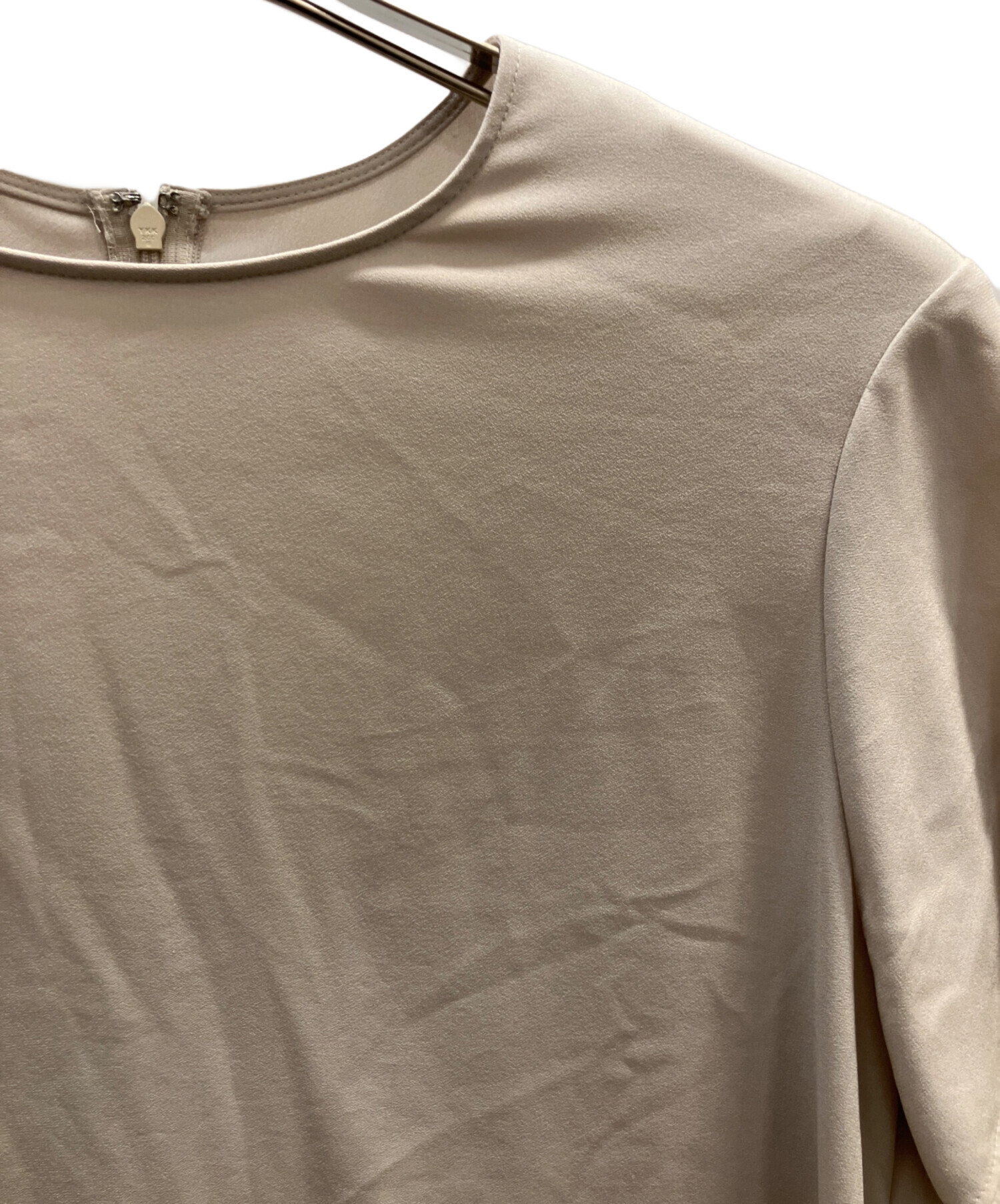 中古・古着通販】theory luxe (セオリーリュクス) 半袖ブラウス 中古・古着通販】theory luxe (セオリーリュクス) 半袖ブラウス