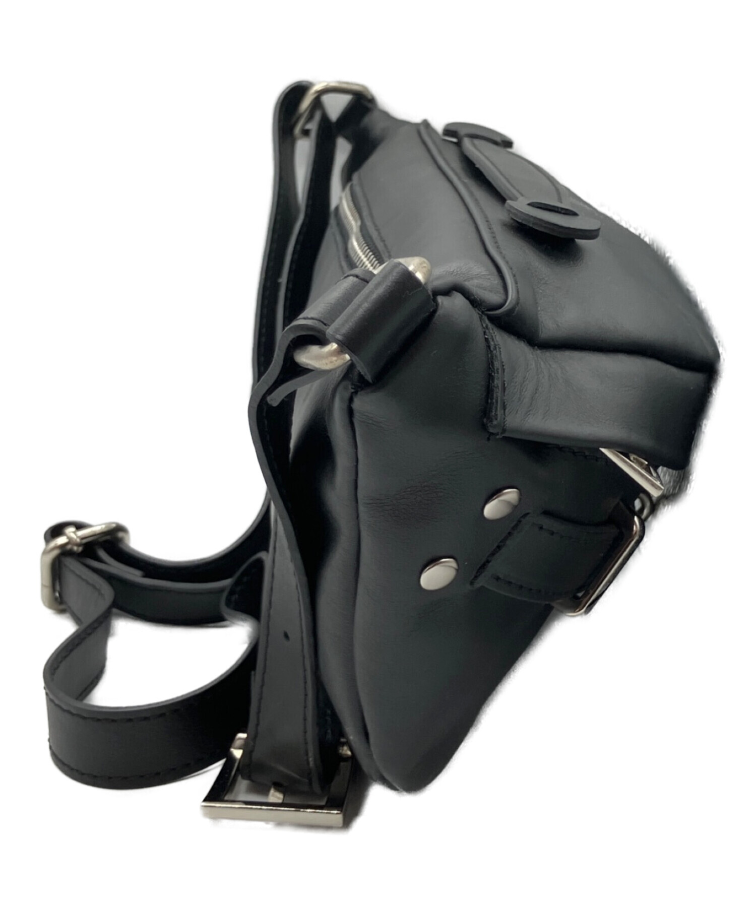 中古・古着通販】AULENTTI (オウレンティ) ターンロックボディバッグ