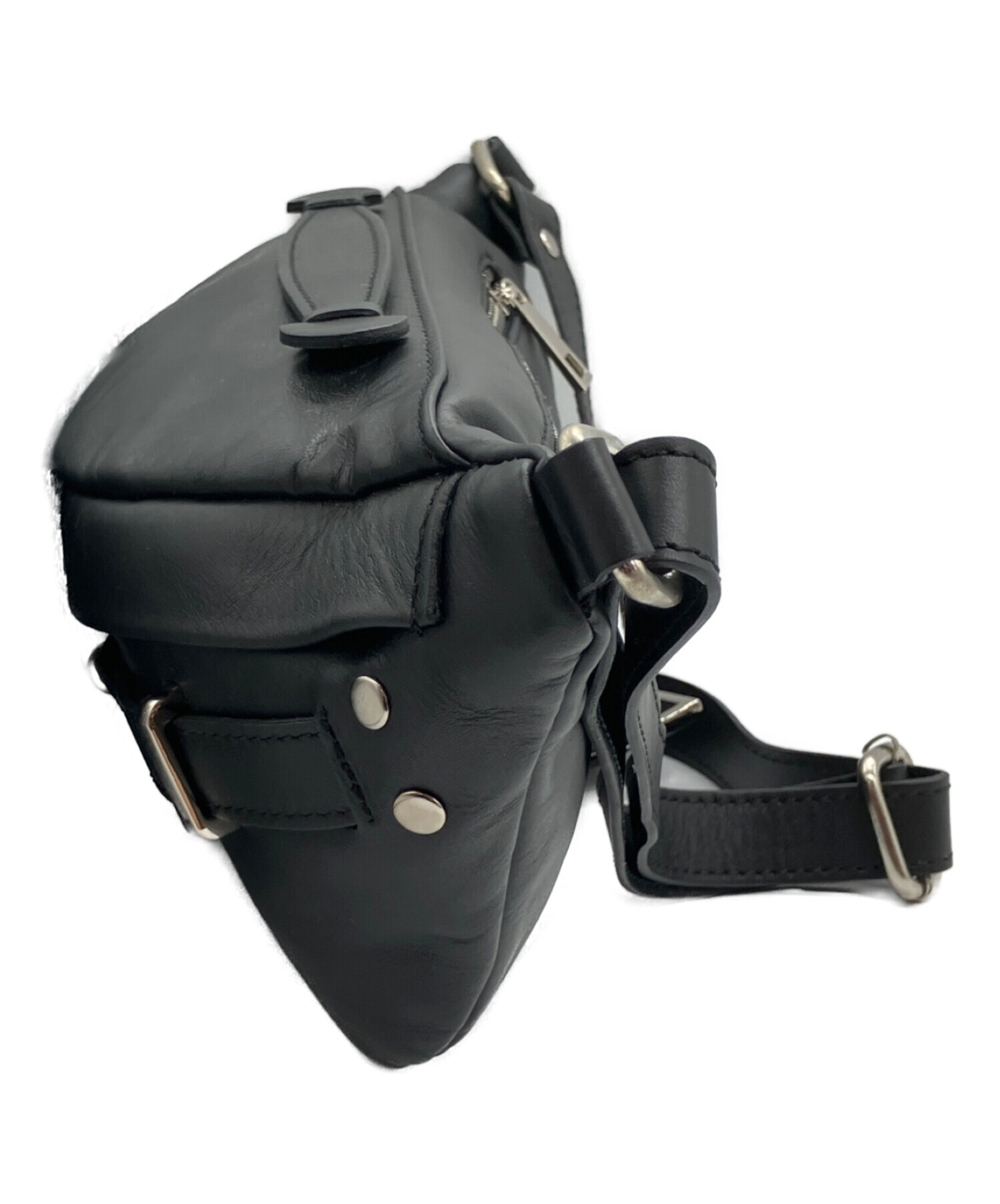 中古・古着通販】AULENTTI (オウレンティ) ターンロックボディバッグ
