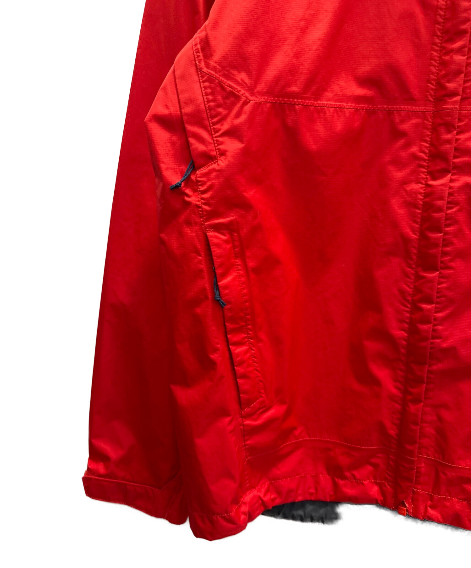 中古・古着通販】Patagonia (パタゴニア) マウンテンパーカー レッド 