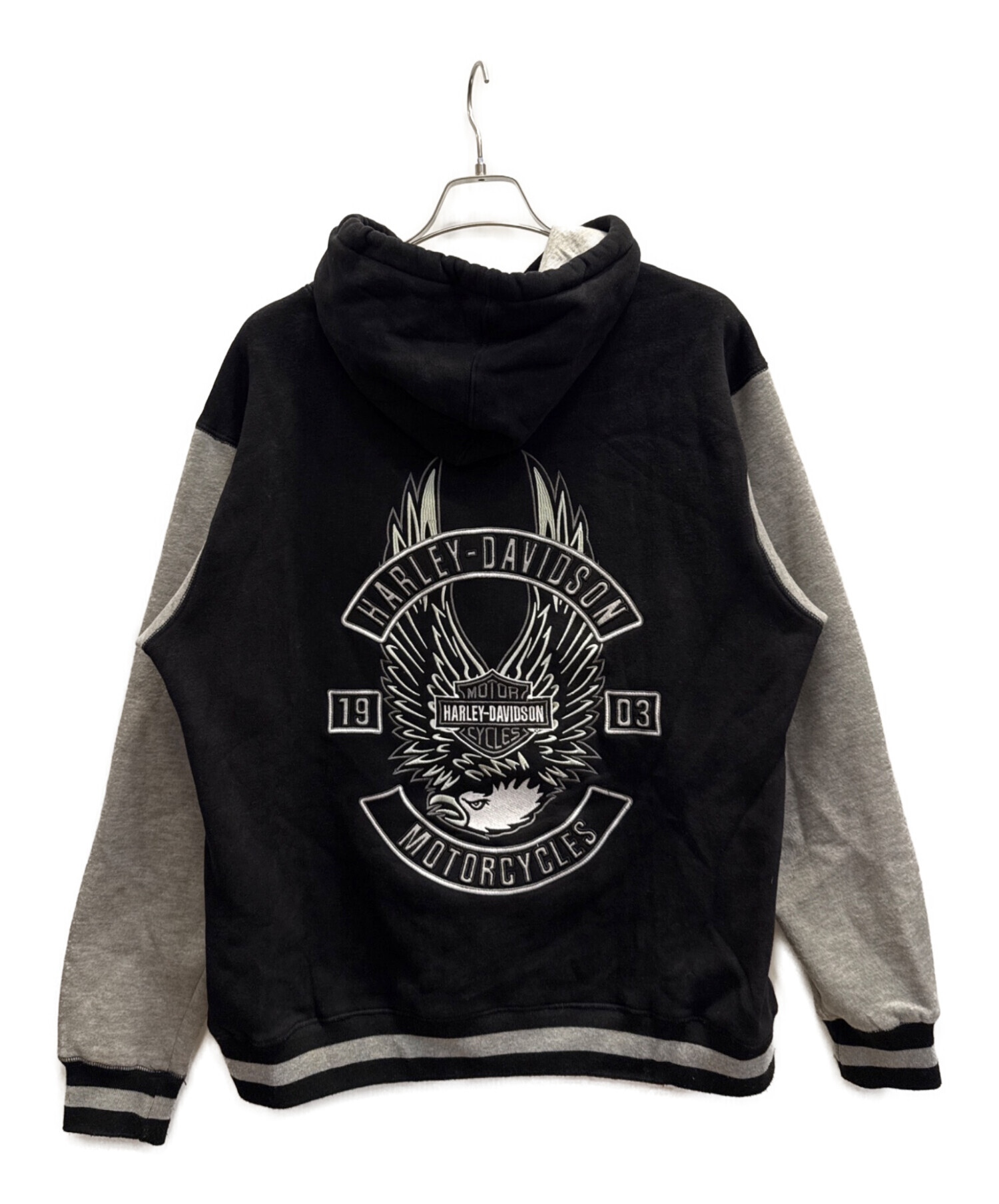 ハーレーダビッドソン 両面プリント 袖ロゴ パーカー 黒 M 古着 バイカーa2 中古・古着通販】HARLEY-DAVIDSON (ハーレーダビッドソン) パーカー