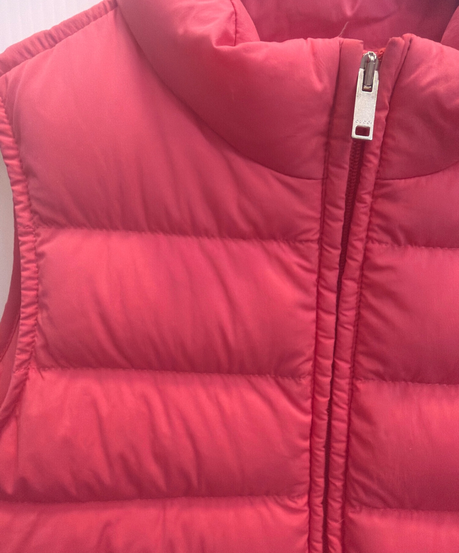 中古・古着通販】GUCCI (グッチ) ダウンベスト ピンク サイズ:36