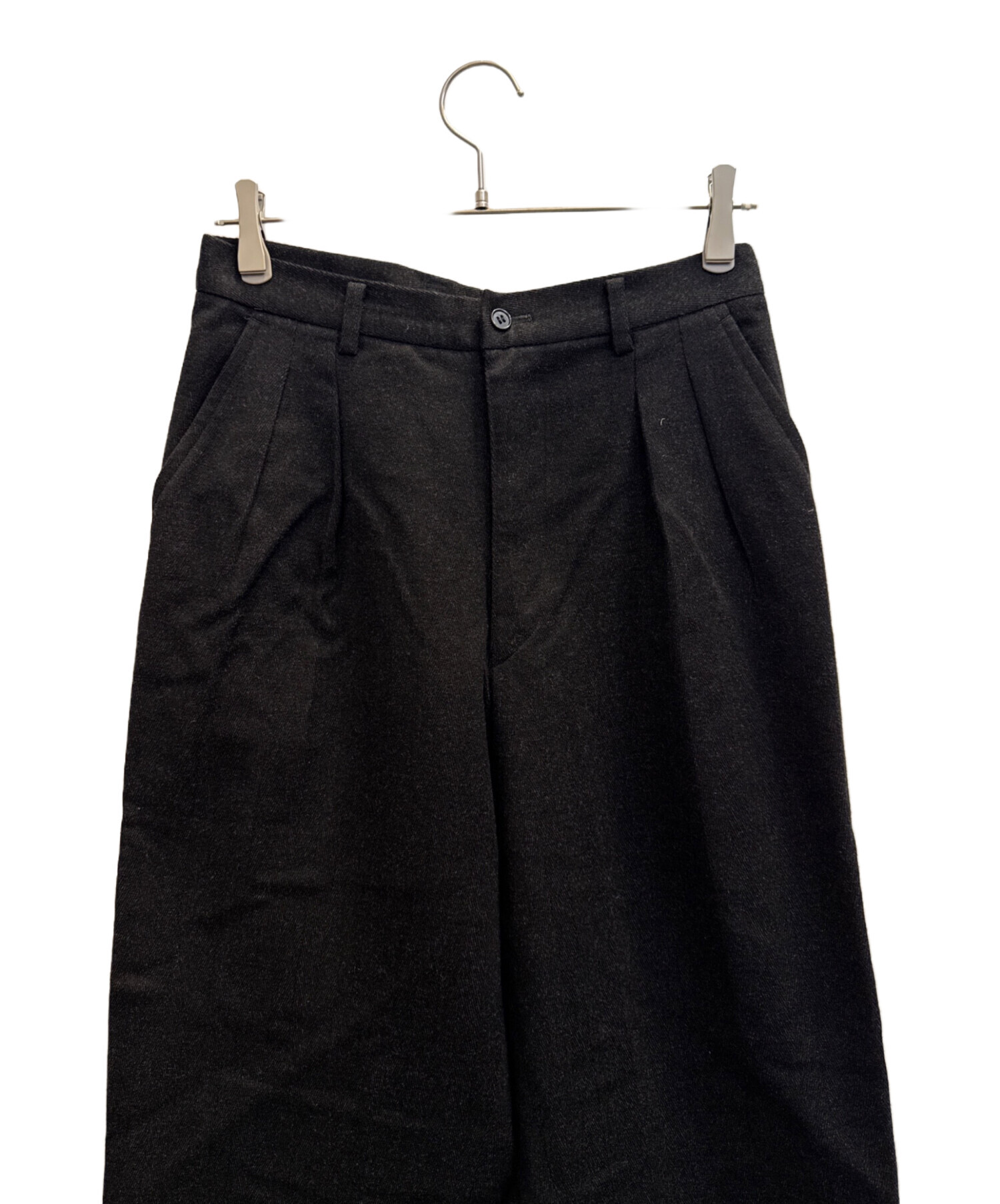 iM ISSEY MIYAKE ウールスラックス ブラック 中古・古着通販】ISSEY MIYAKE odds on (イッセイミヤケ) ウール