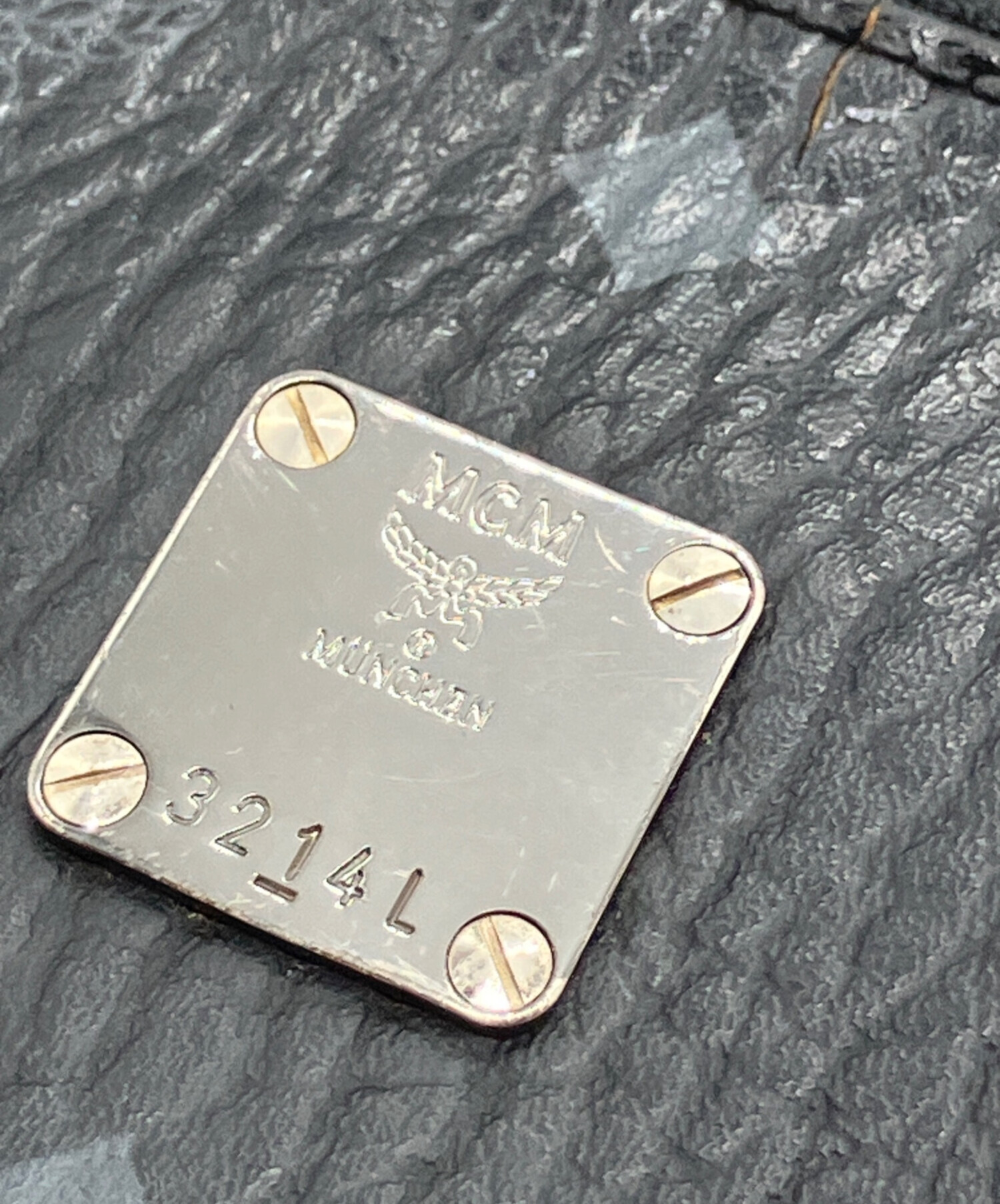 中古・古着通販】MCM (エムシーエム) クラッチバッグ ブラック