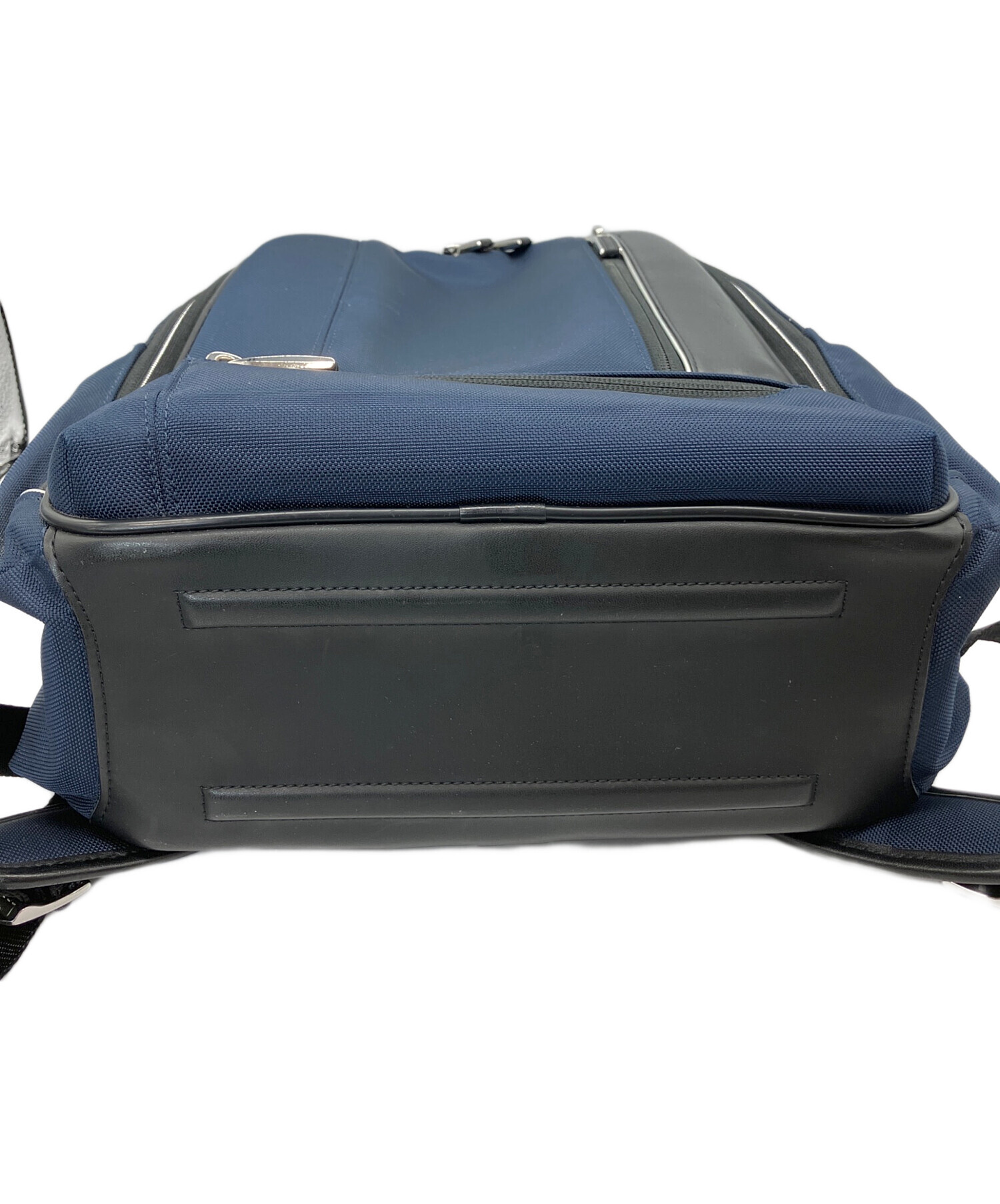 トゥミ アライブ グラントリー リュック バックパック ネイビー メンズ 多機能 中古・古着通販】TUMI (トゥミ) アライブ グラントリー リュック