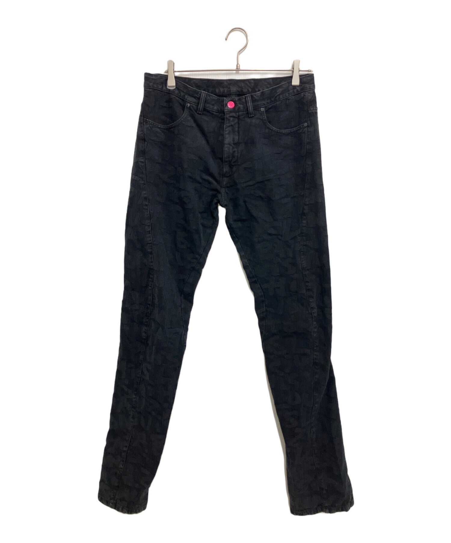 LOUIS VUITTON ダークデニム ストレートデニム 40 LOUIS VUITTON ダークデニム ストレートデニム 40 LOUIS VUITTON