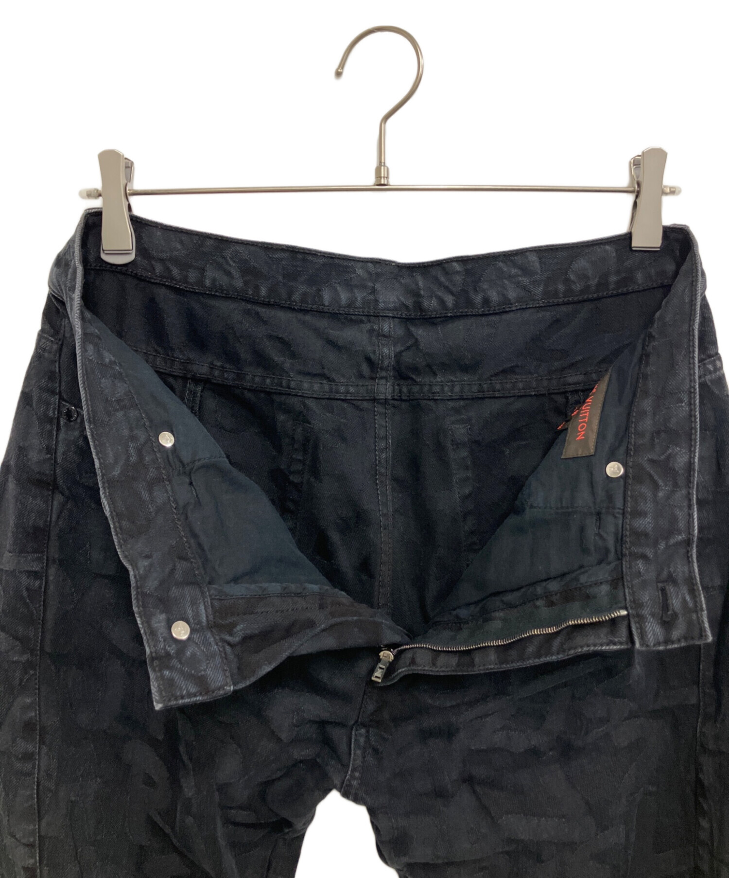 LOUIS VUITTON ダークデニム ストレートデニム 40 Louis Vuitton ストレートデニム LOUIS VUITTON ダークデニム