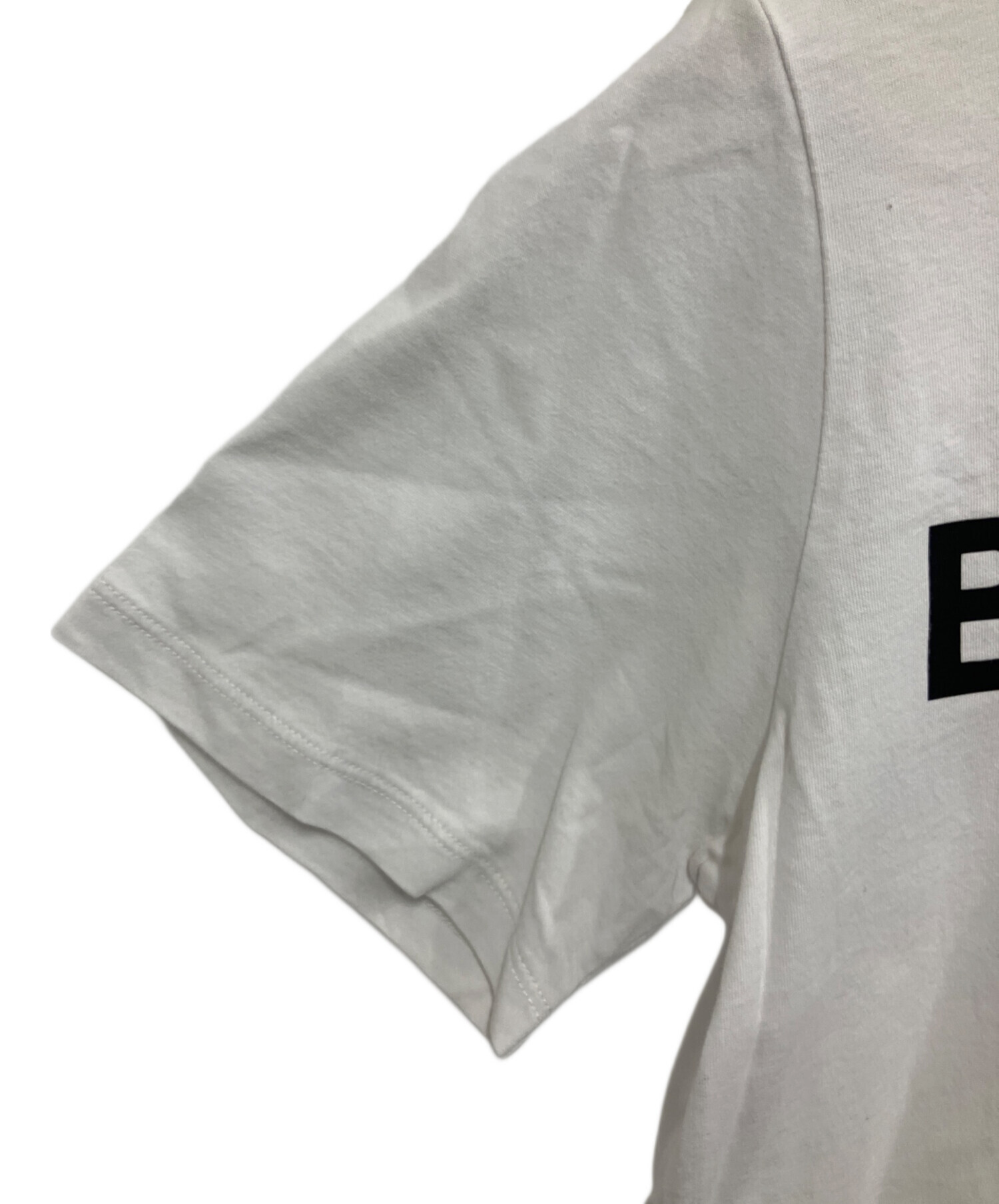 BURBERRY バーバリー Tシャツ・カットソー M 白 【古着】【中古】【送料無料】 BURBERRY（Tシャツ/カットソー(半袖/袖なし)）のフリマアイテム一覧