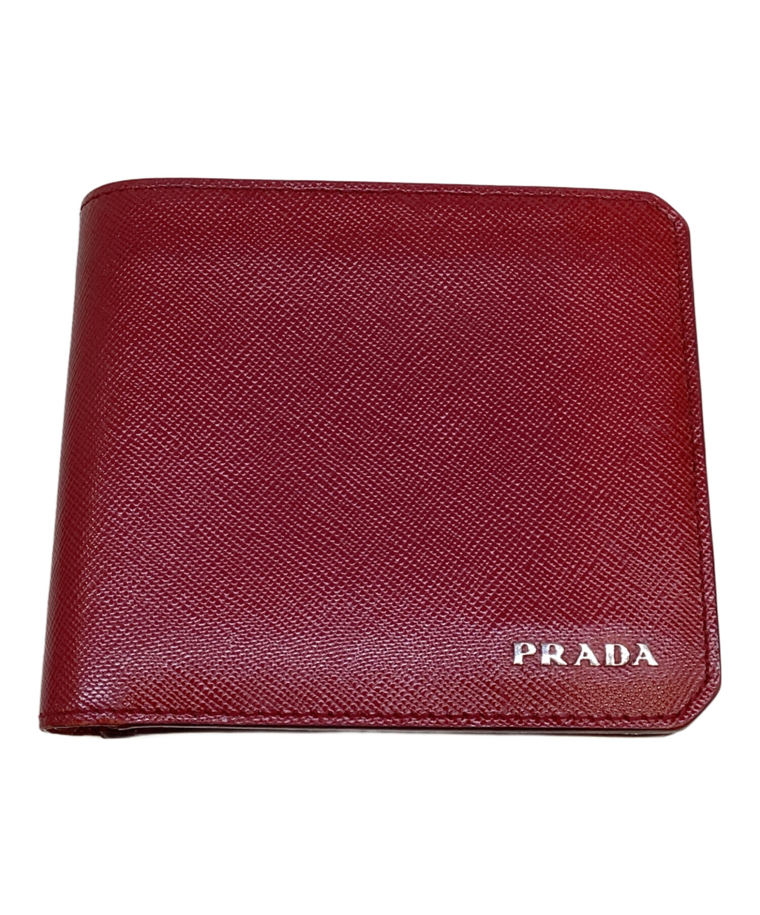 【未使用級】PRADA 二つ折り財布 折り財布95 中古・古着通販】PRADA (プラダ) 2つ折り財布 レッド｜ブランド・古着