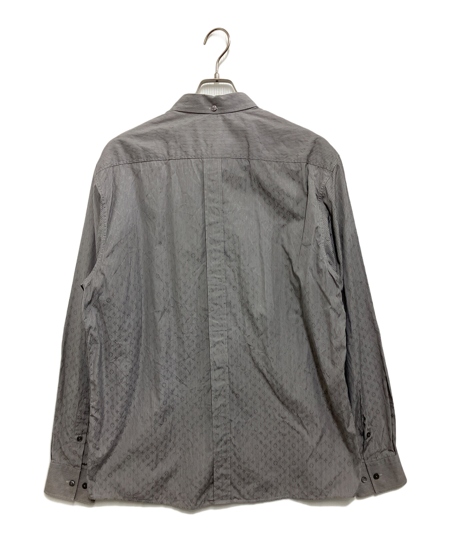 中古・古着通販】LOUIS VUITTON (ルイ ヴィトン) 長袖シャツ グレー 中古・古着通販】LOUIS VUITTON (ルイ ヴィトン) 長袖シャツ グレー