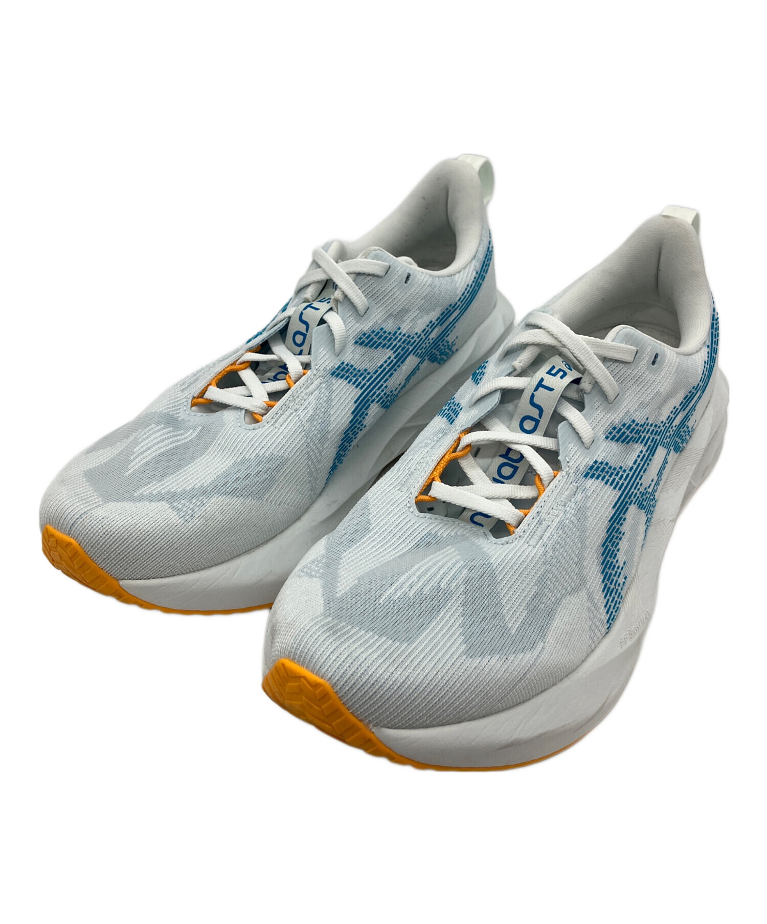 asics NOVABLAST5 中古 美品 走行20km弱　26.5センチ 中古・古着通販】asics (アシックス) NOVABLAST5 ホワイト サイズ:27