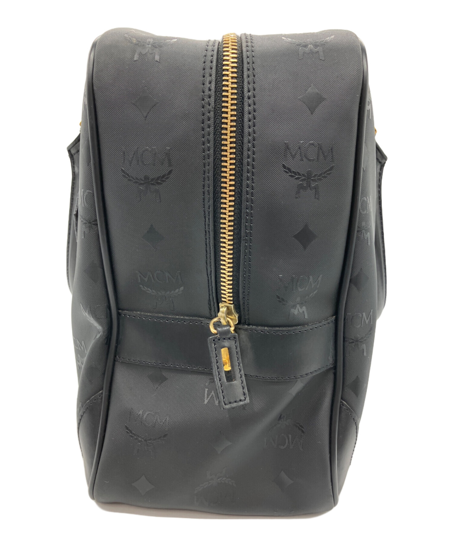 美品 MCM エムシーエム ボストンバッグ 黒 ナイロン 金金具 中古・古着通販】MCM (エムシーエム) ミニボストンバッグ｜ブランド