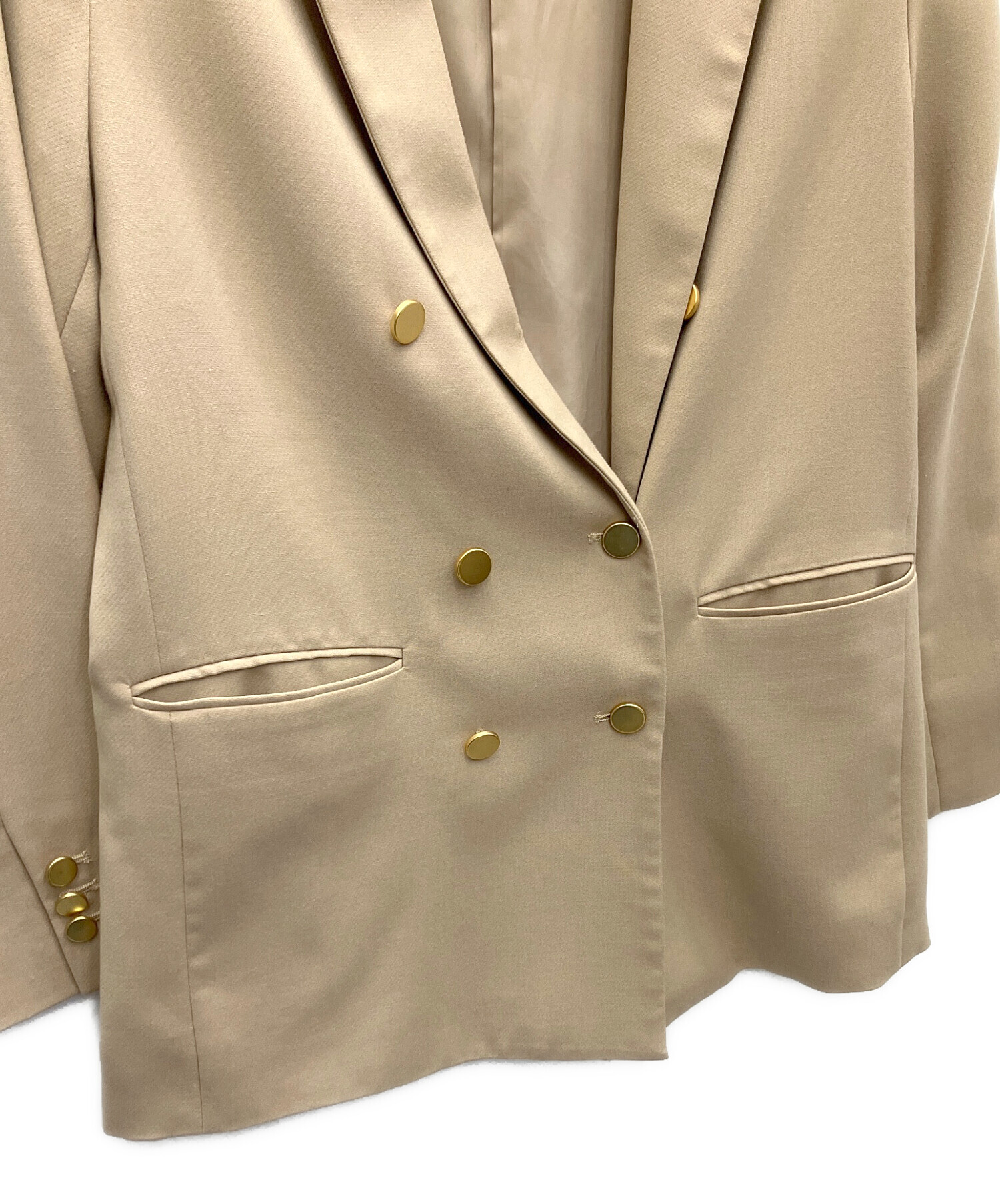 【新品タグ付】Loungedress ラウンジドレス TRジャケット ベージュ 新品タグ付】Loungedress ラウンジドレス TRジャケット ベージュ