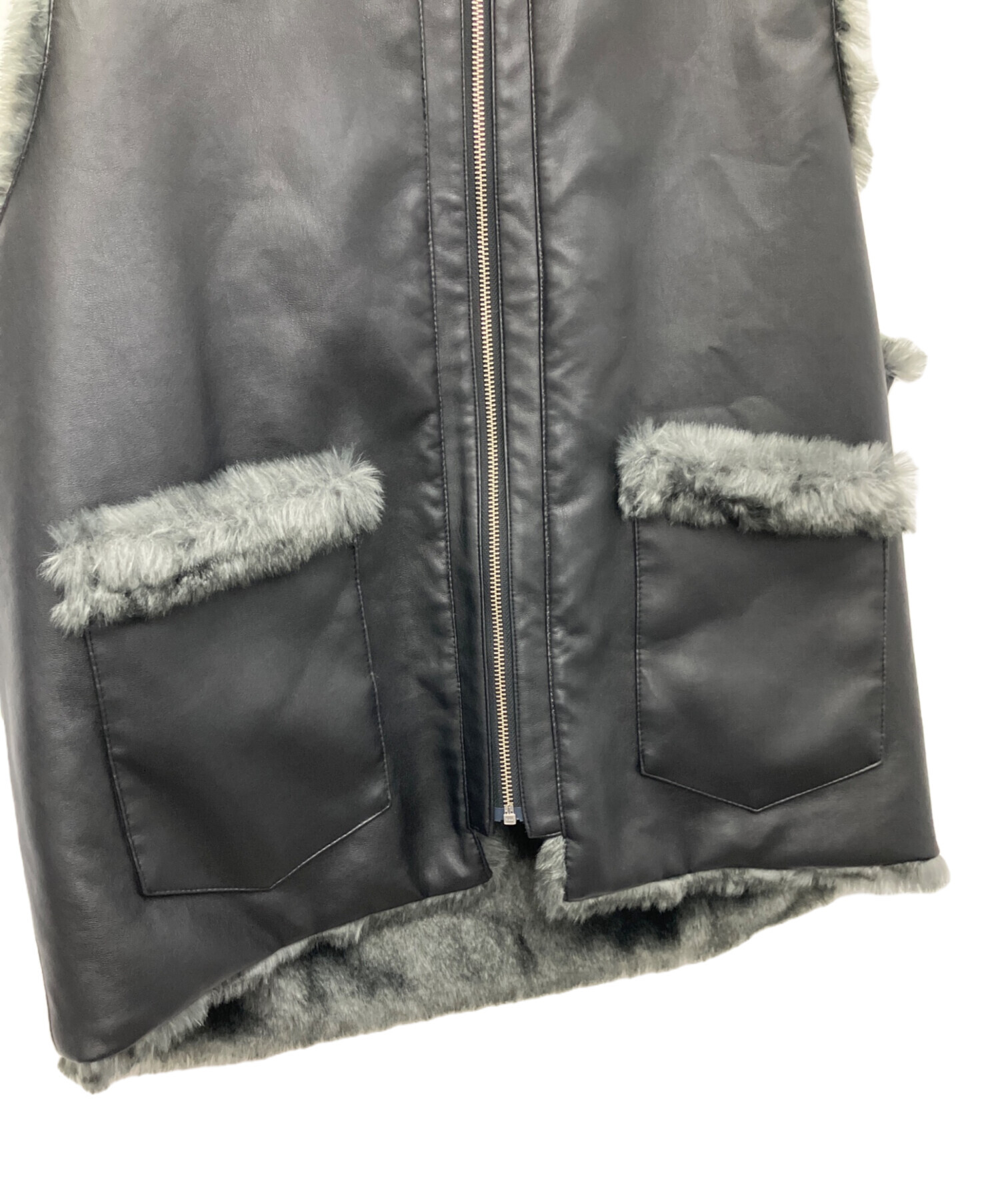 中古・古着通販】HARE (ハレ) リバーシブルファー&レザーベスト