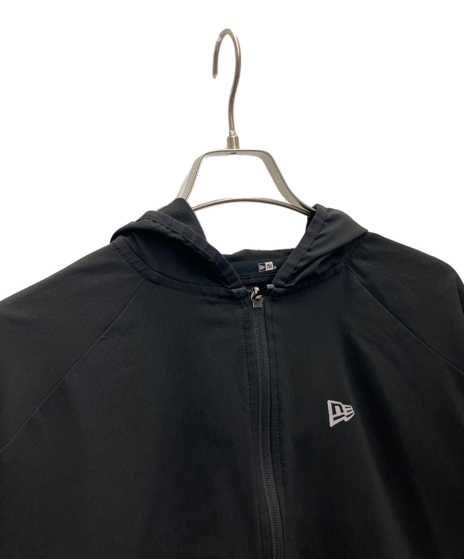 中古・古着通販】New Era (ニューエラ) マウンテンパーカー ブラック 