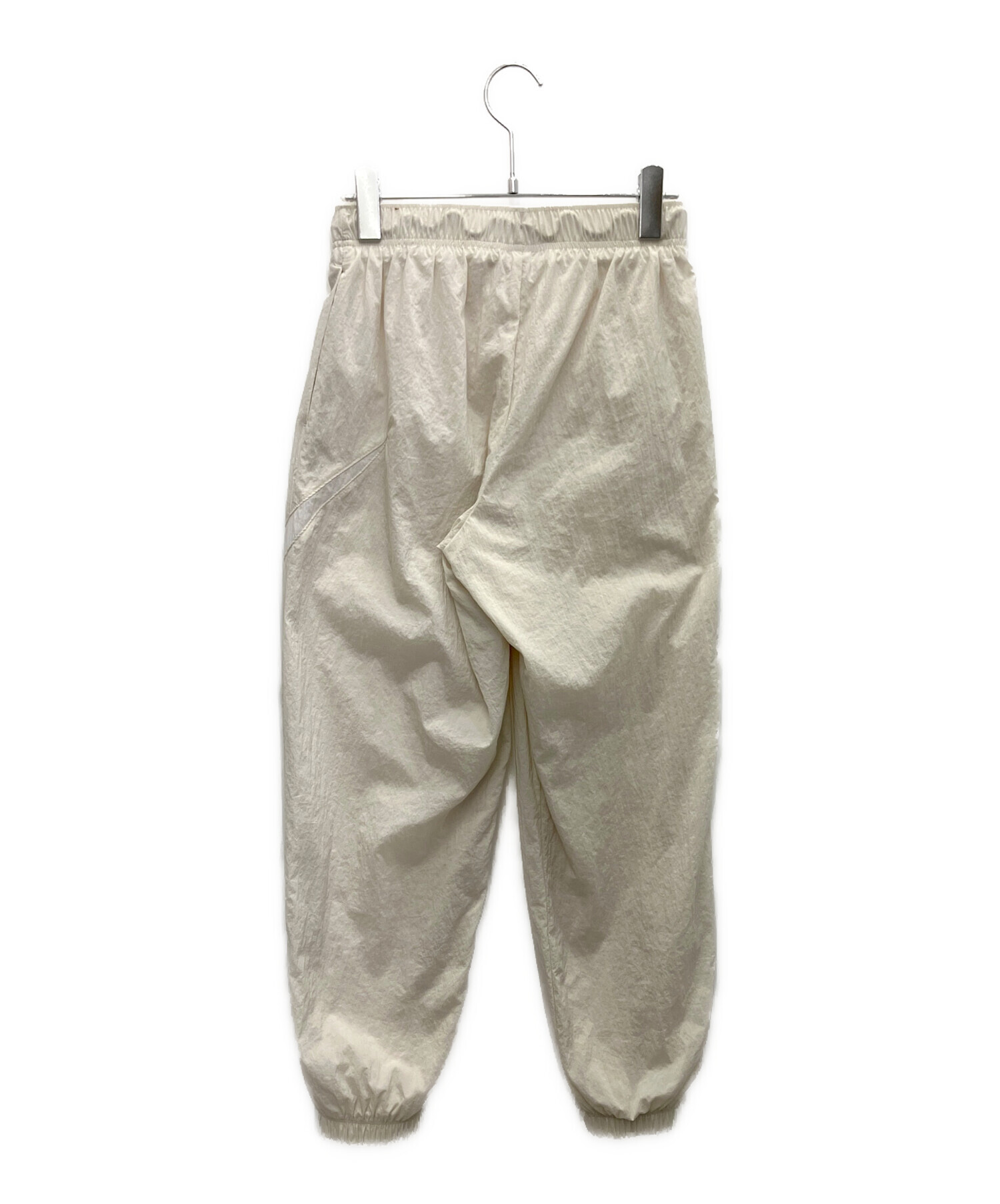 中古・古着通販】NIKE (ナイキ) ミッドライズパンツ ホワイト サイズ:S