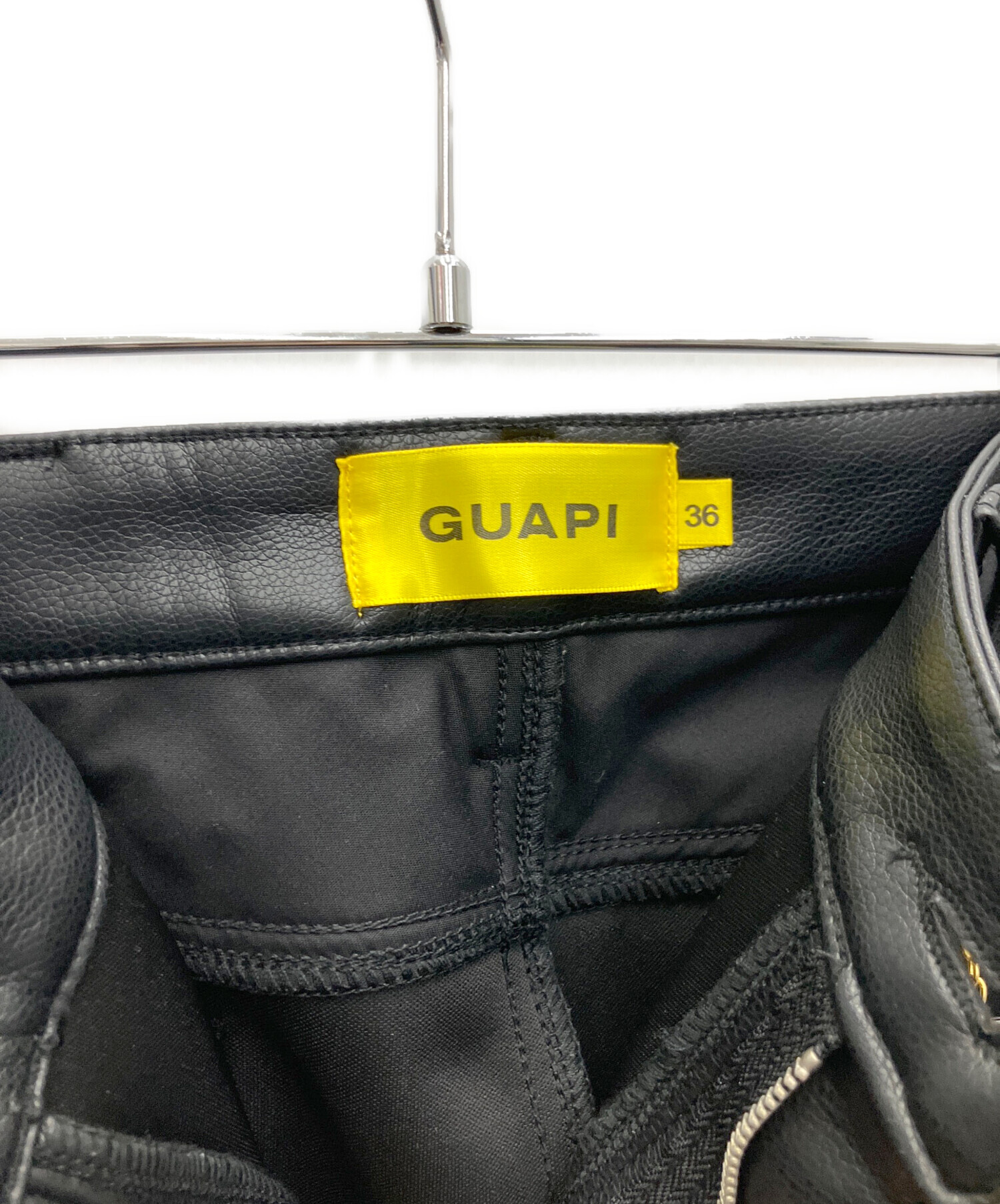 中古・古着通販】GUAPI (グアピ) レザーパンツ ブラック サイズ:SIZE36