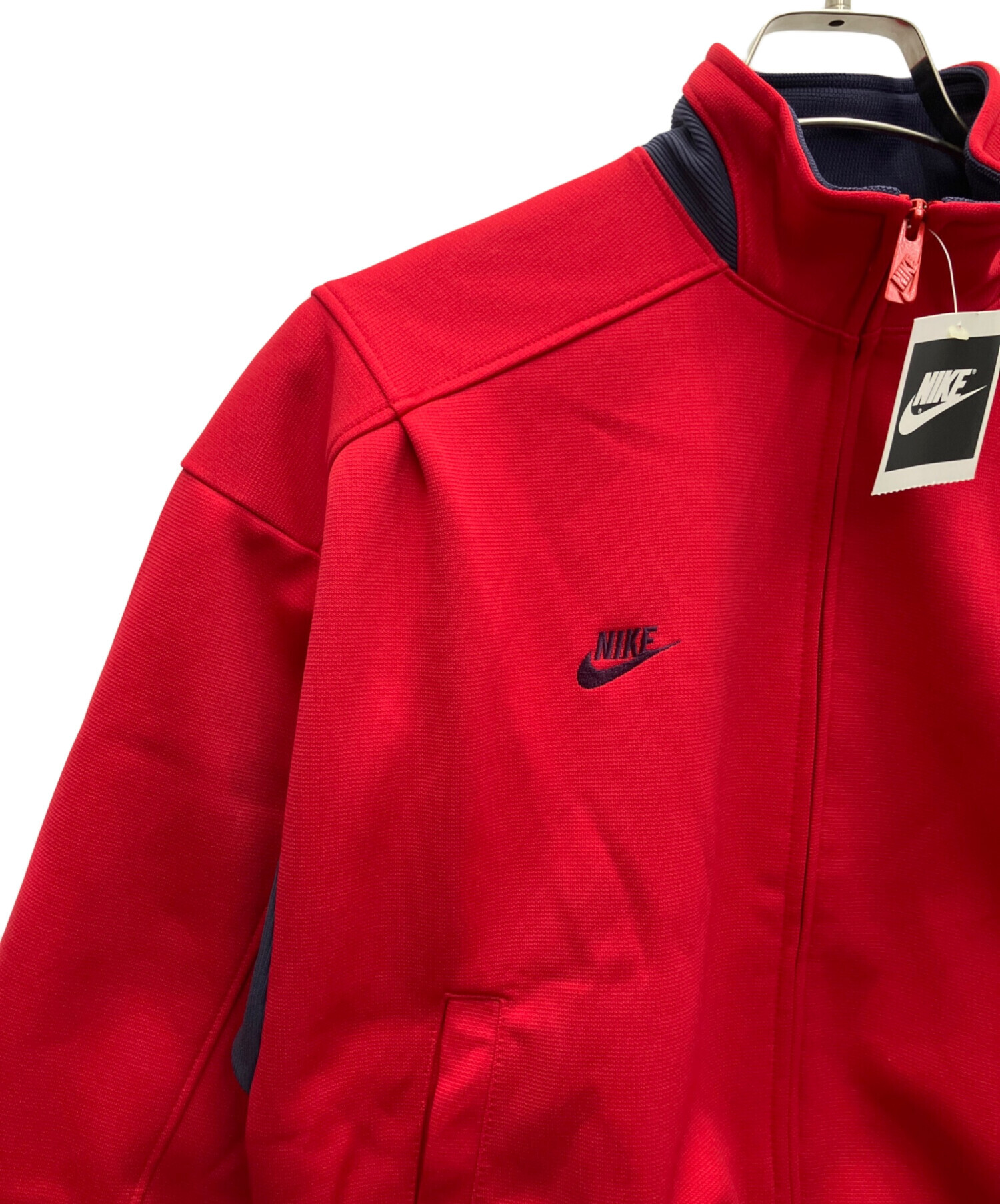 中古・古着通販】NIKE (ナイキ) トラックジャケット レッド サイズ:M
