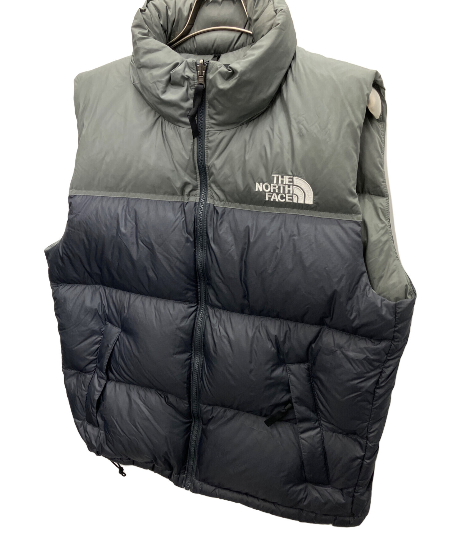 ロ*オ様 ノースフェイス ダウンベスト 古着 ブラック Lサイズ 700フィル 中古・古着通販】THE NORTH FACE (ザ ノース フェイス) ダウンベスト