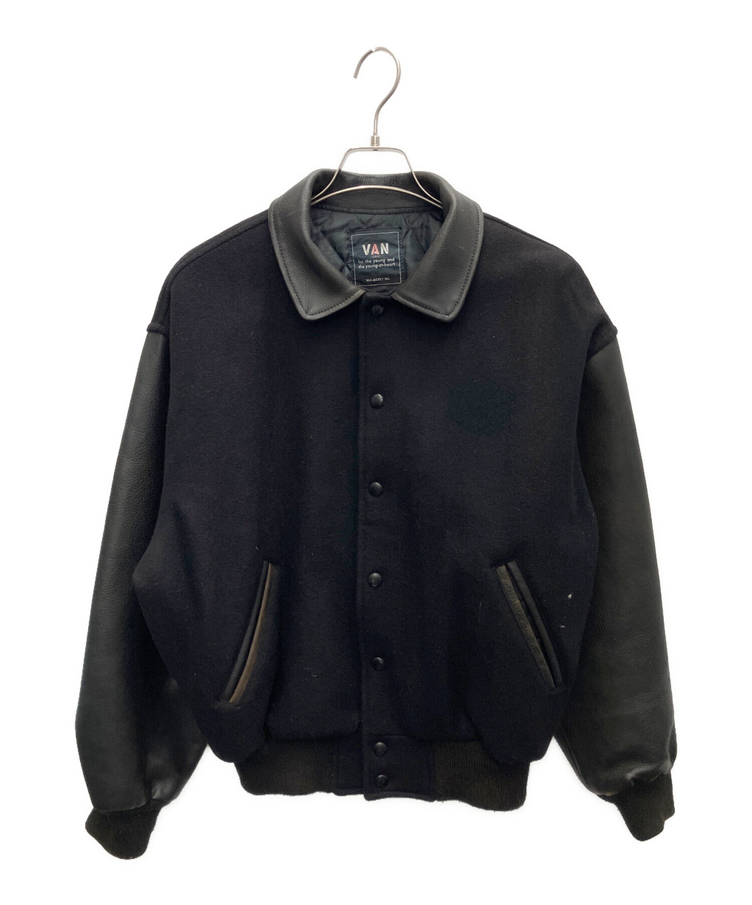 VAN スタジャン　ブラック 中古・古着通販】VAN (ヴァン) スタジャン ブラック サイズ:Free