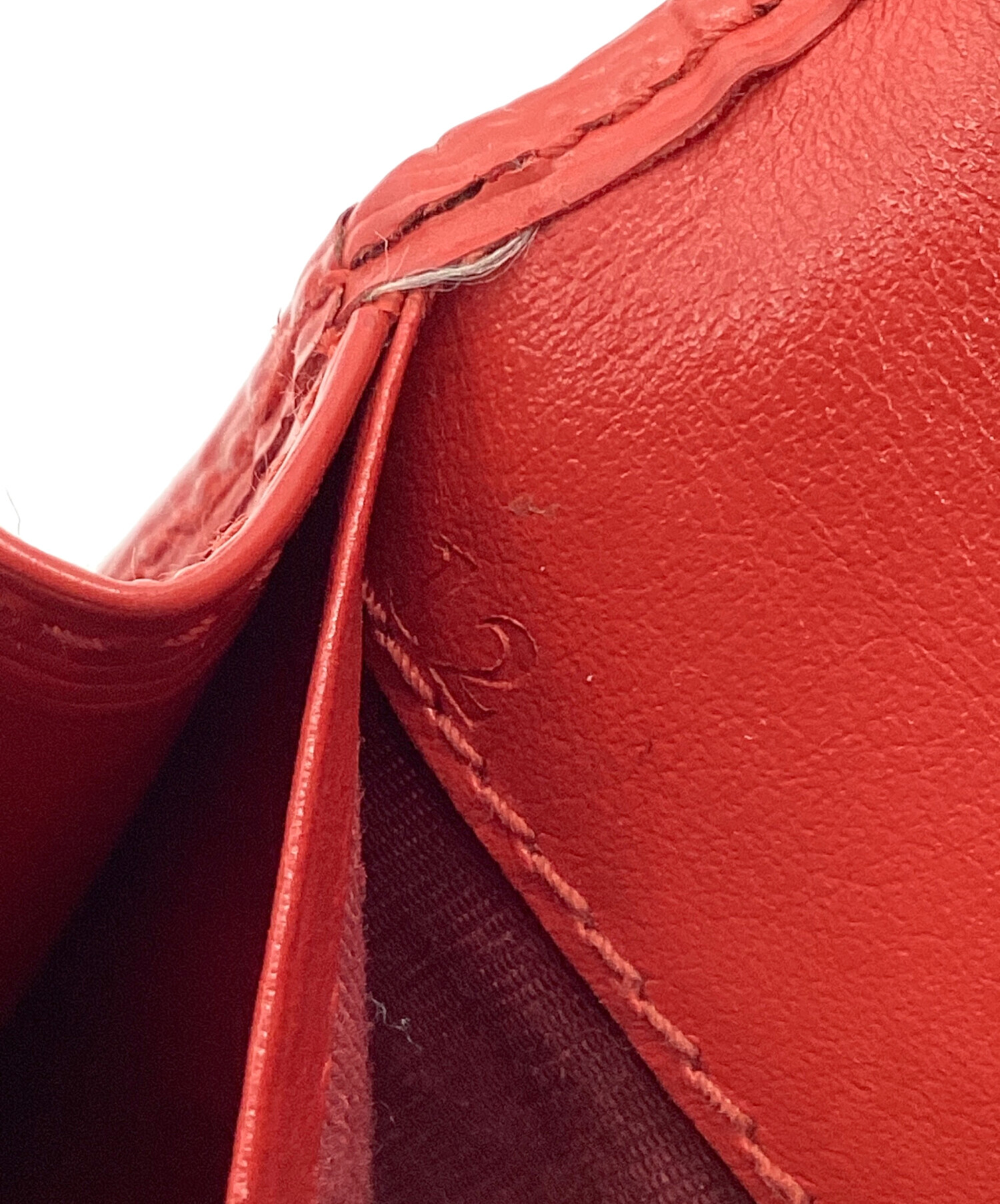 未使用展示品　箱・カード付き　PRADA プラダ　キーケース　三角プレート　赤 中古・古着通販】PRADA (プラダ) カードケース 三角プレート レッド