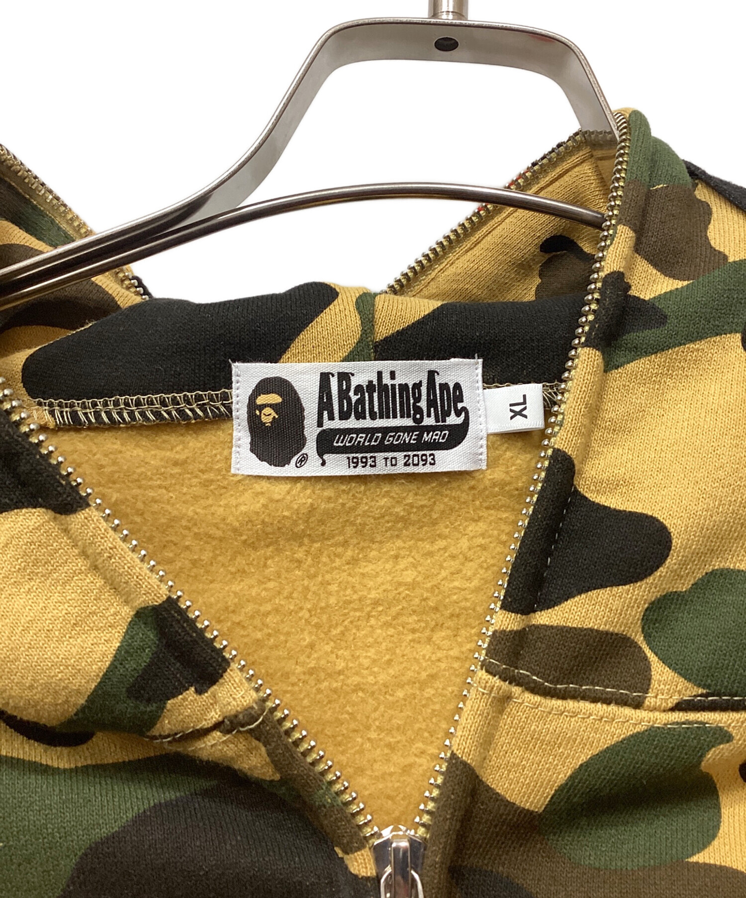 中古・古着通販】A BATHING APE (ア ベイシング エイプ) 1st Camo 中古・古着通販】A BATHING APE (ア ベイシング エイプ) 1st Camo