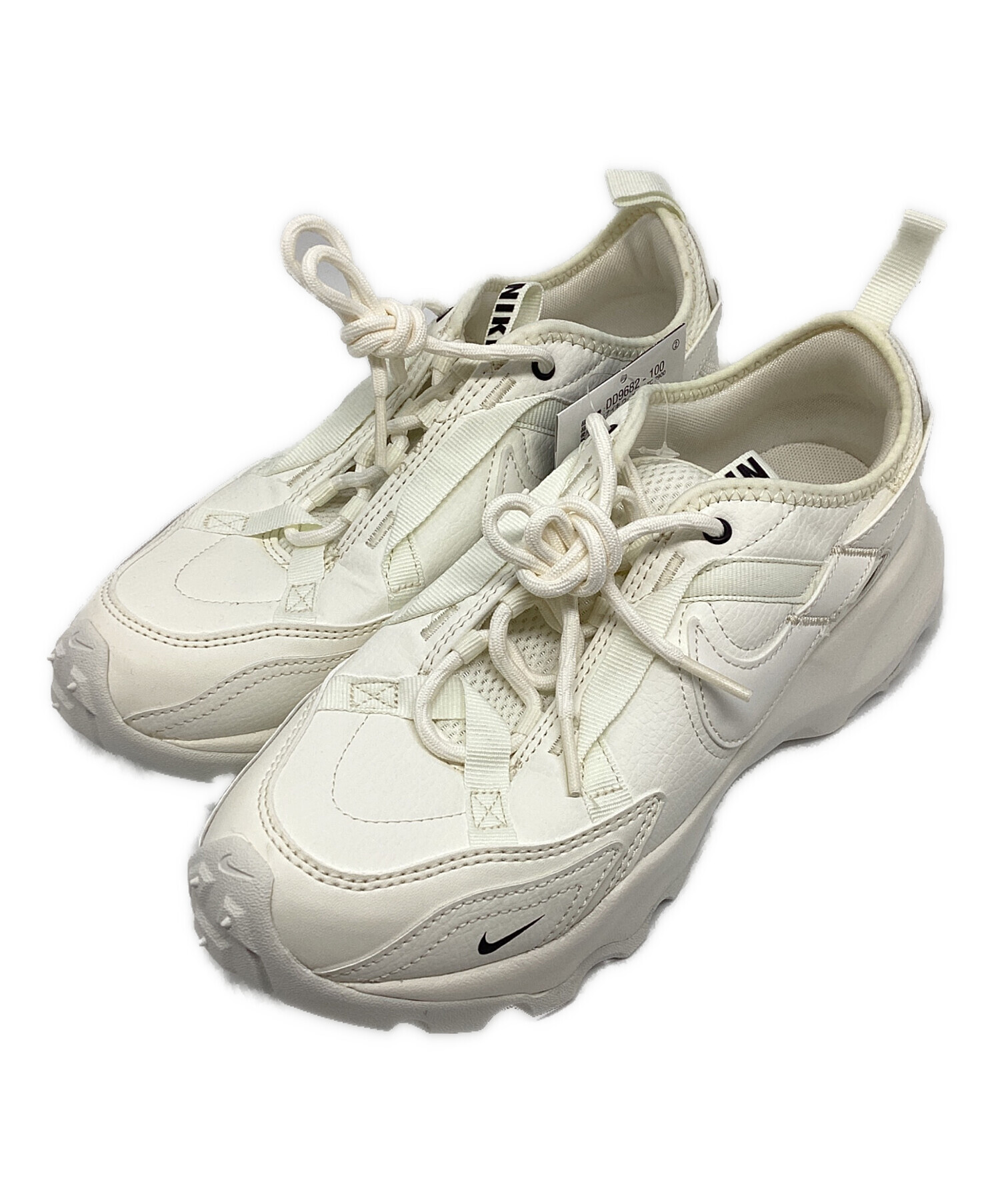 中古・古着通販】NIKE (ナイキ) TC 7900 Women's ホワイト サイズ:24.5