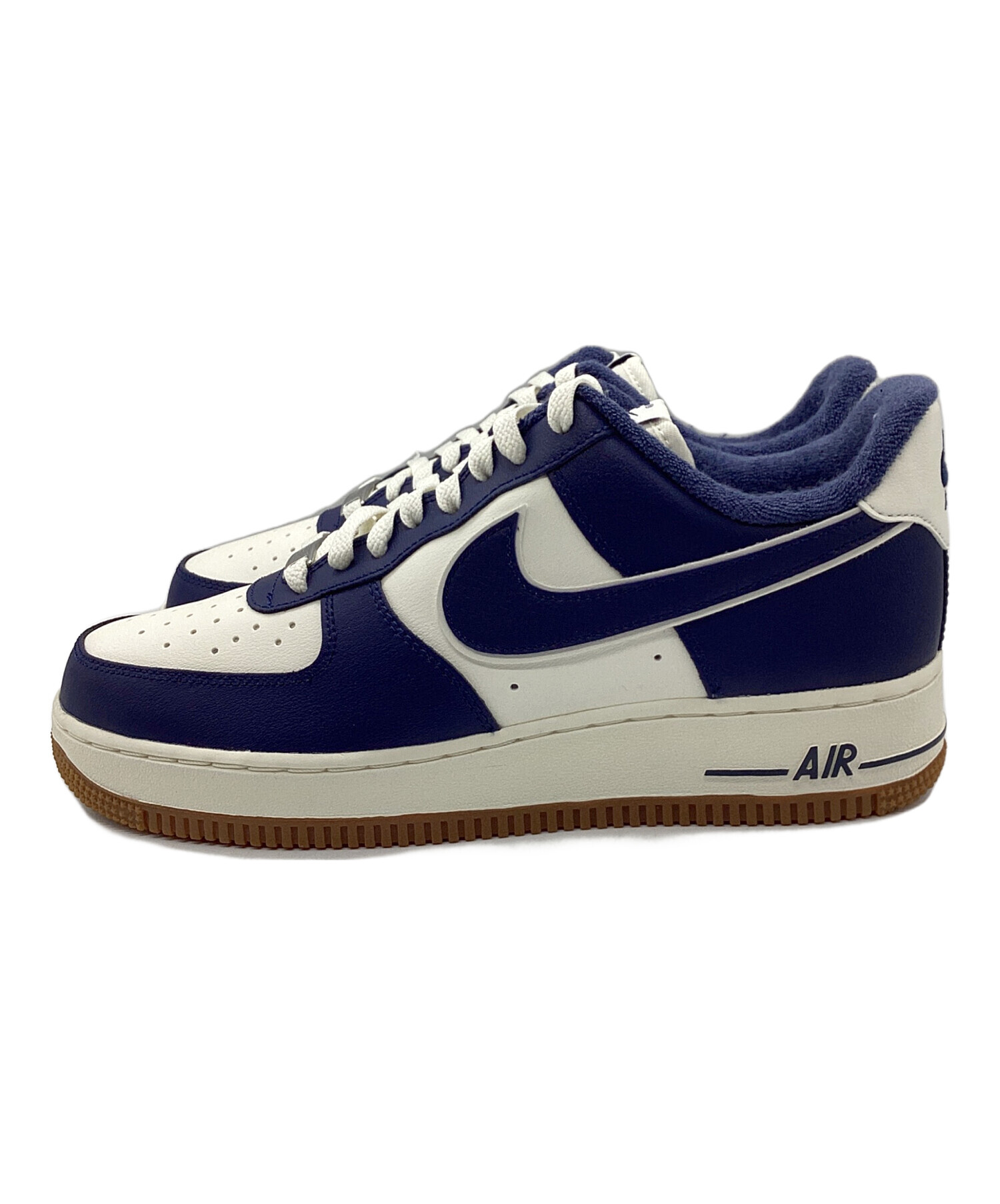 中古・古着通販】NIKE (ナイキ) NIKE AIR FORCE 1 '07 LV8(ナイキ エア