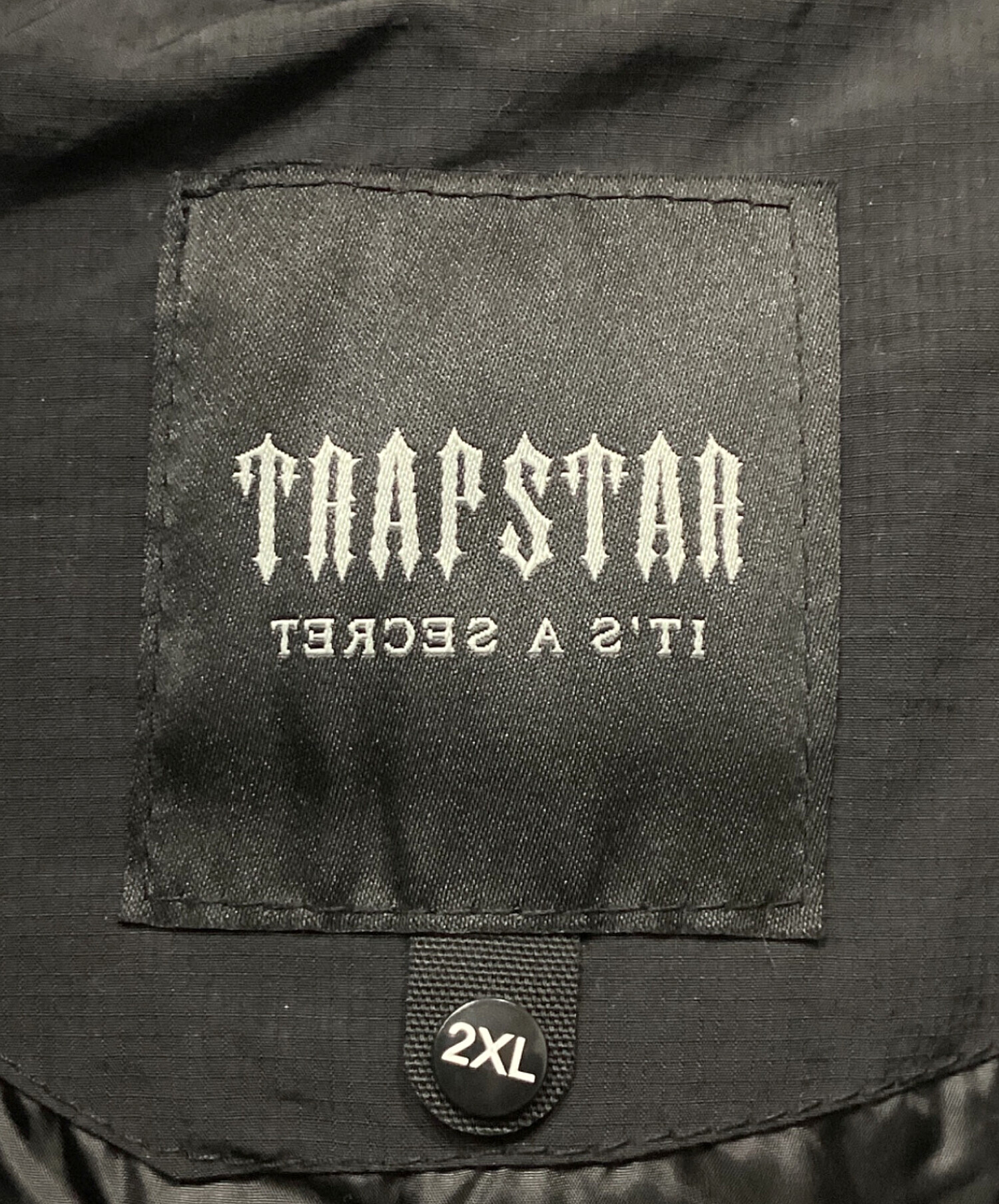 中古・古着通販】TRAPSTAR (トラップスター) ダウンジャケット