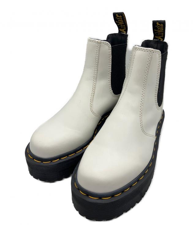 Dr. Martens チェルシーブーツ 厚底 ホワイト 中古・古着通販】Dr.Martens (ドクターマーチン) 厚底チェルシーブーツ