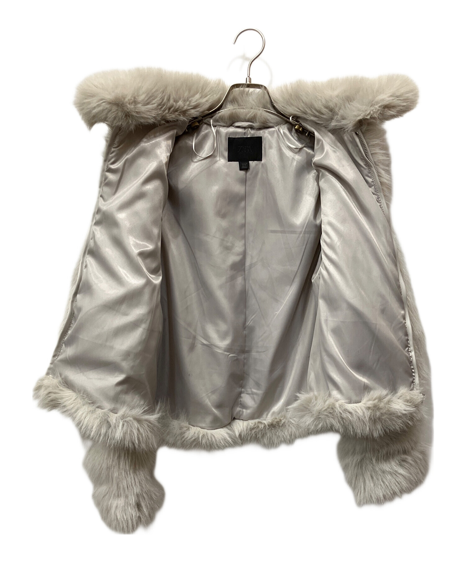 中古・古着通販】ZARA (ザラ) ジッパー付ショートフェイクファーコート