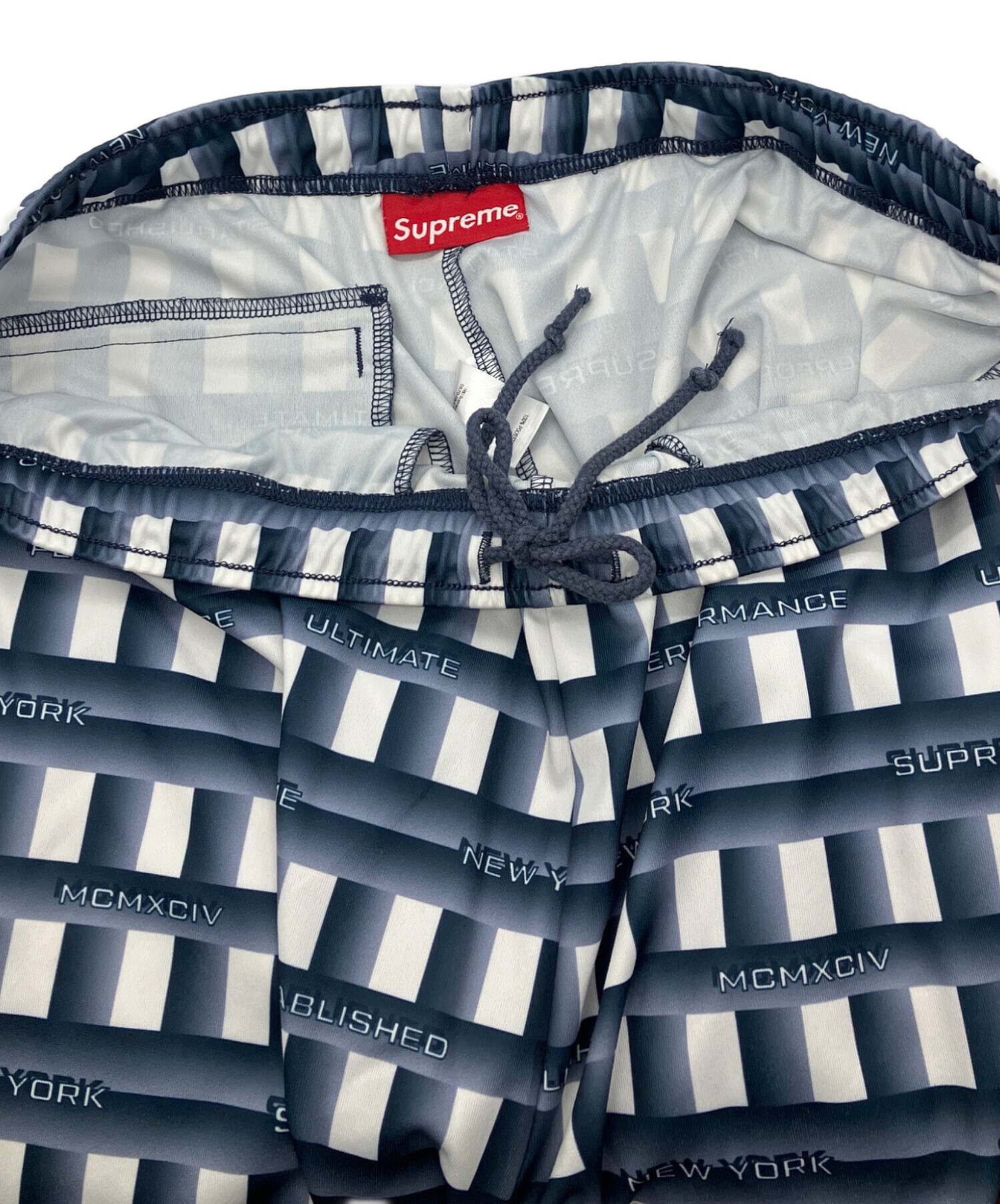 中古・古着通販】SUPREME (シュプリーム) Grid Soccer Short ネイビー