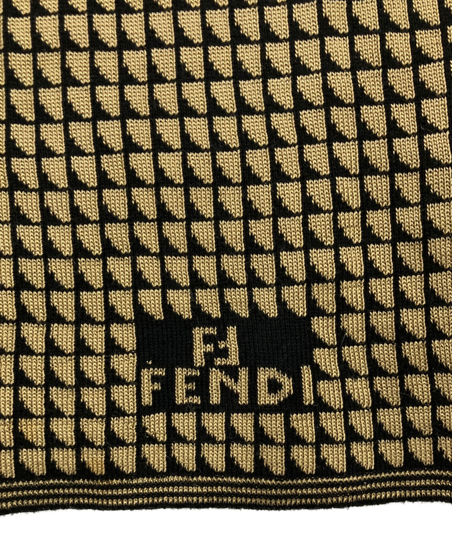 FENDI 半袖ニット 中古・古着通販】FENDI (フェンディ) 半袖ニットカットソー ブラック