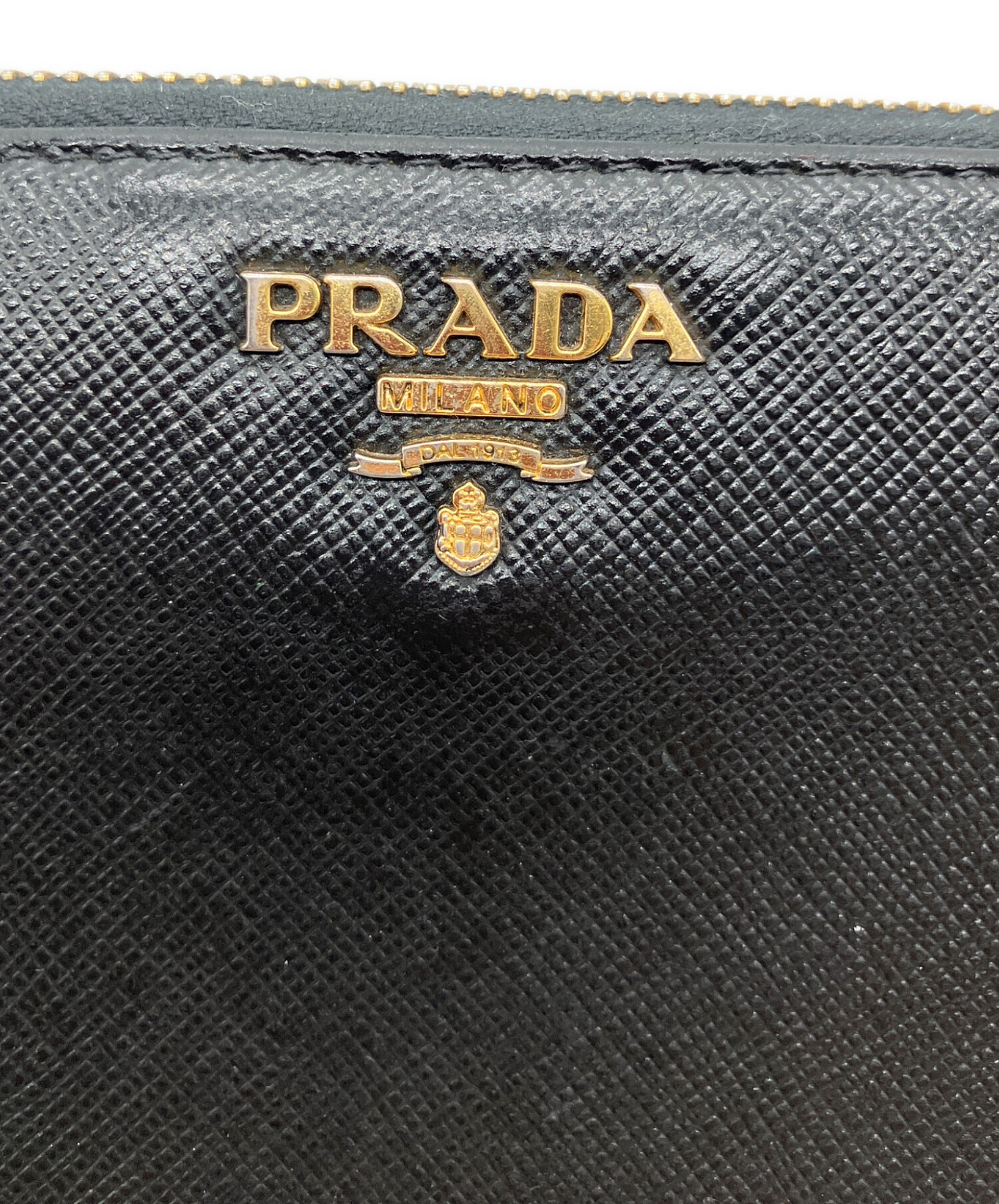 中古・古着通販】PRADA (プラダ) サフィアーノ ラウンドファスナー 長
