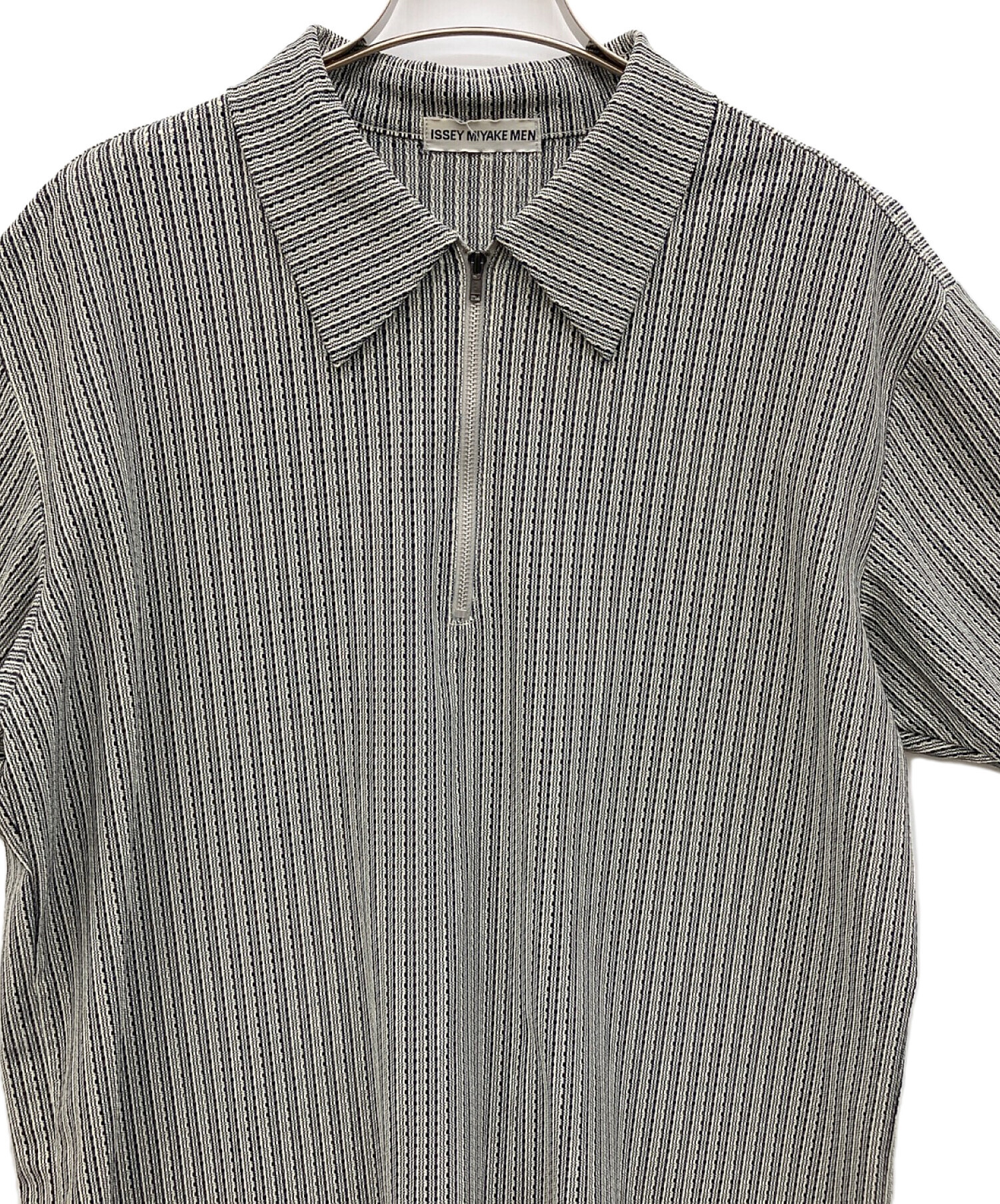 中古・古着通販】ISSEY MIYAKE (イッセイミヤケ) ハーフジップシャツ