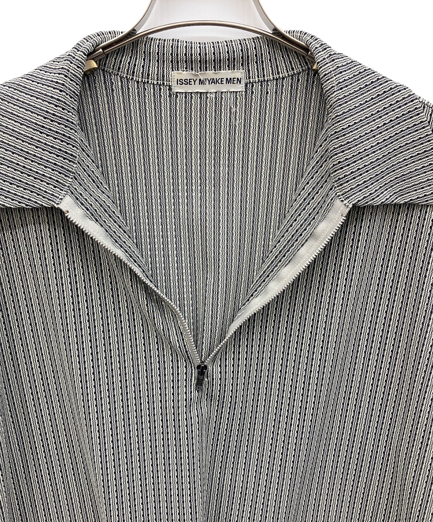中古・古着通販】ISSEY MIYAKE (イッセイミヤケ) ハーフジップシャツ