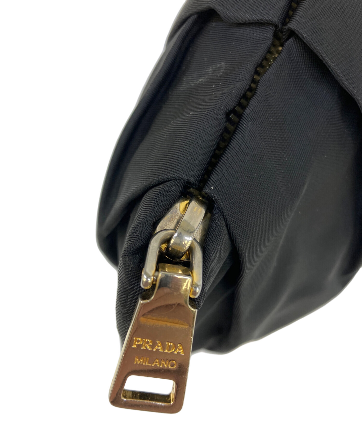 中古・古着通販】PRADA (プラダ) ナイロン ハンドポーチ ブラック 