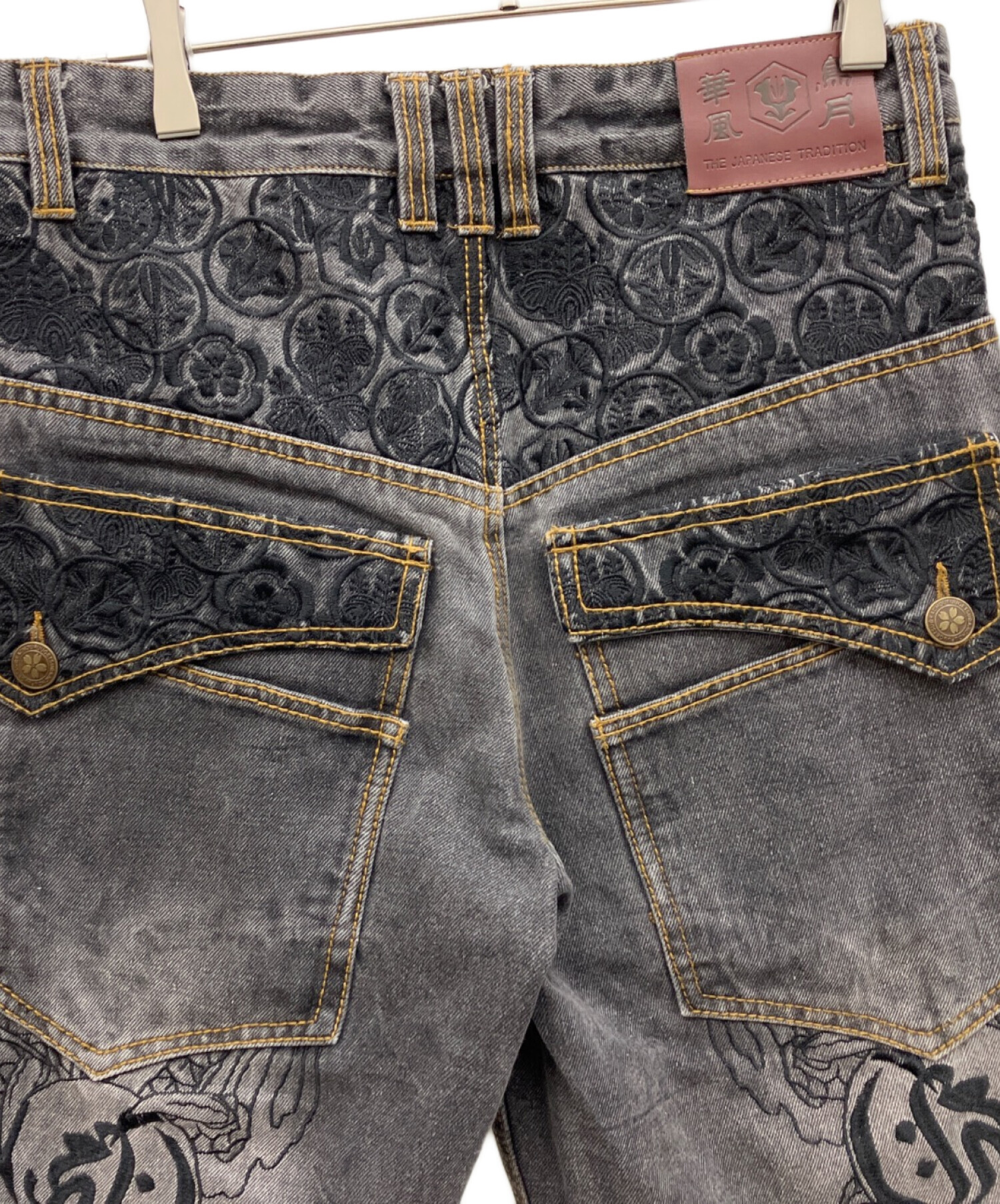 中古・古着通販】華鳥風月 (カチョウフウゲツ) デニムパンツ グレー