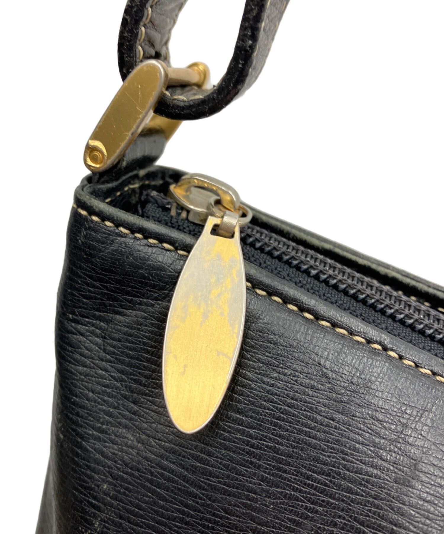 バーバリー ショルダー  【Bランク】【中古】 中古・古着通販】BURBERRY (バーバリー) ショルダーバッグ ブラック
