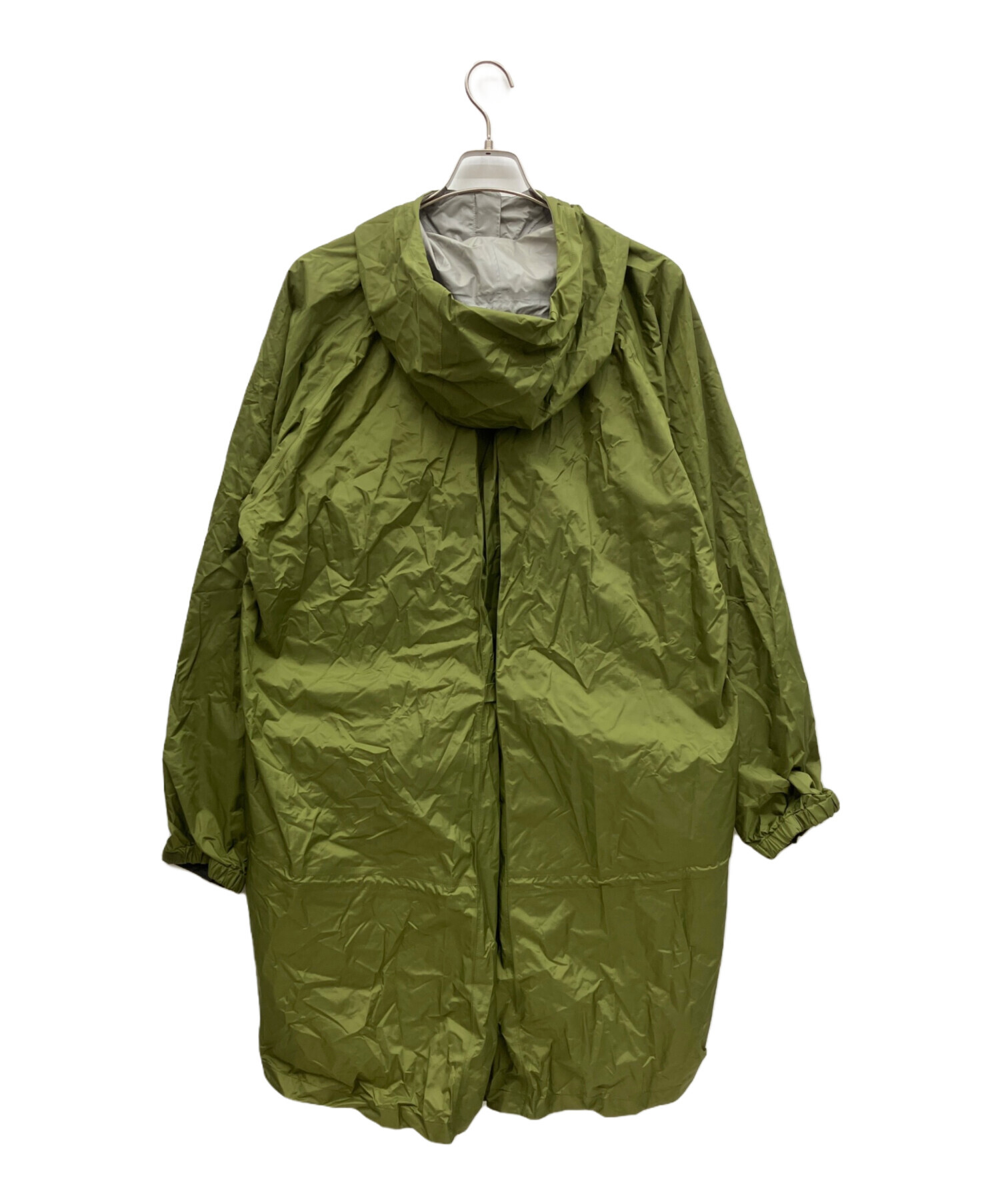 美中古品 mont-bell モンベル ステンカラーコート XL APC 中古・古着通販】mont-bell (モンベル) レインコート グリーン サイズ