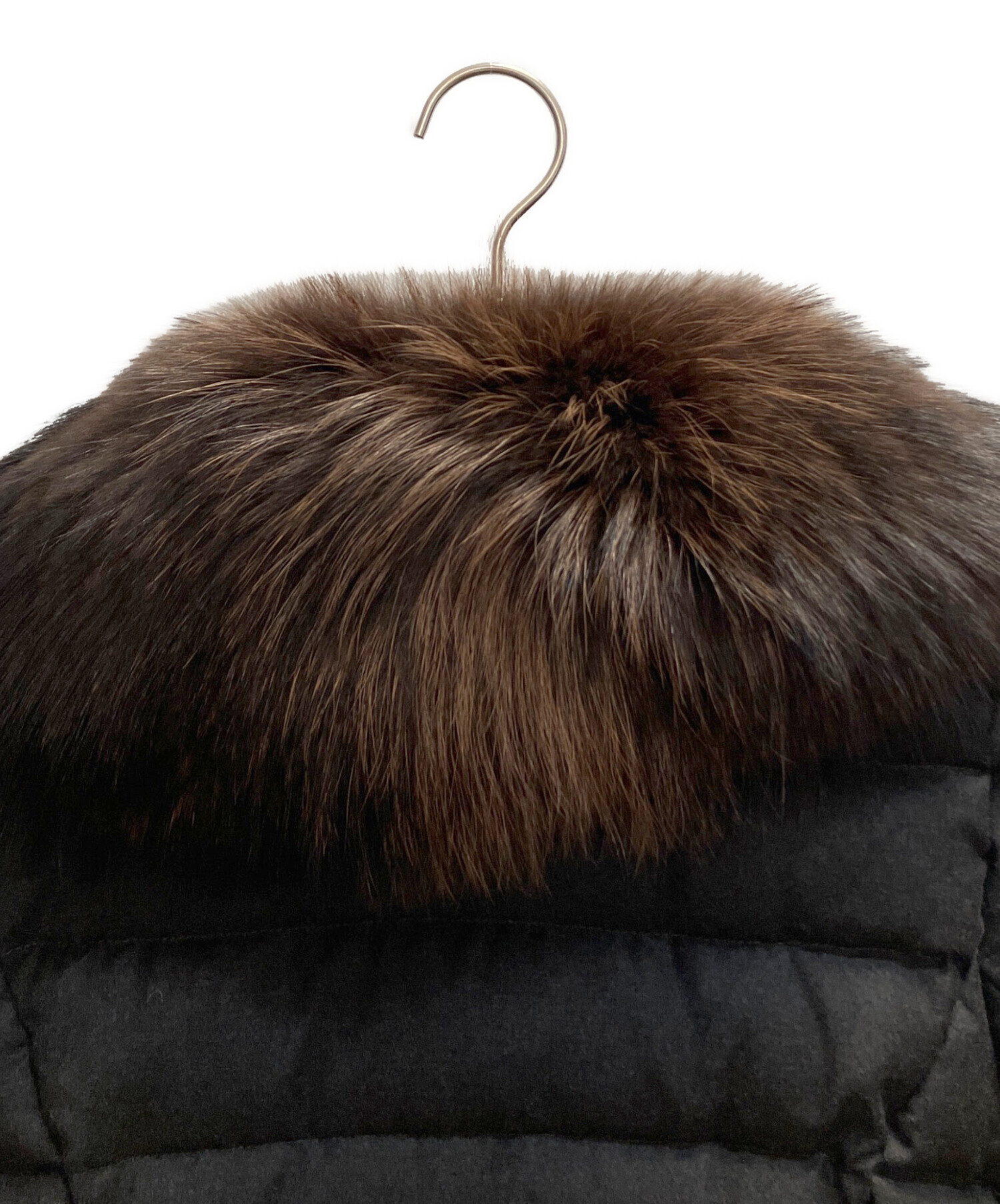 【中古】 TATRAS ダウンコート　ファー付き 中古・古着通販】TATRAS (タトラス) ファー付ダウンコート グレー