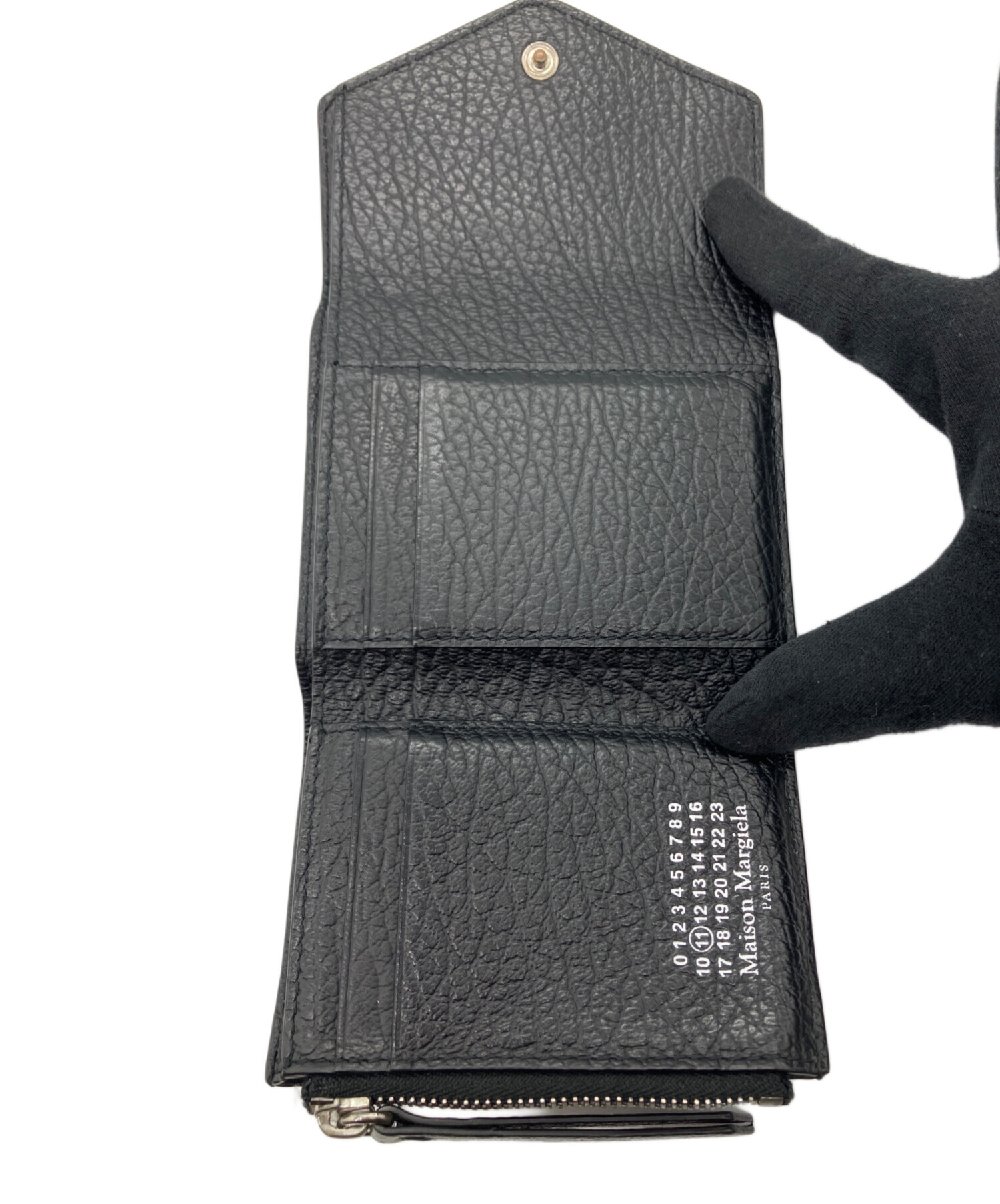 Maison Margiela 三つ折り財布ブラック新品未使用 即日発送 中古・古着通販】Maison Margiela (メゾンマルジェラ) 3つ折り財布