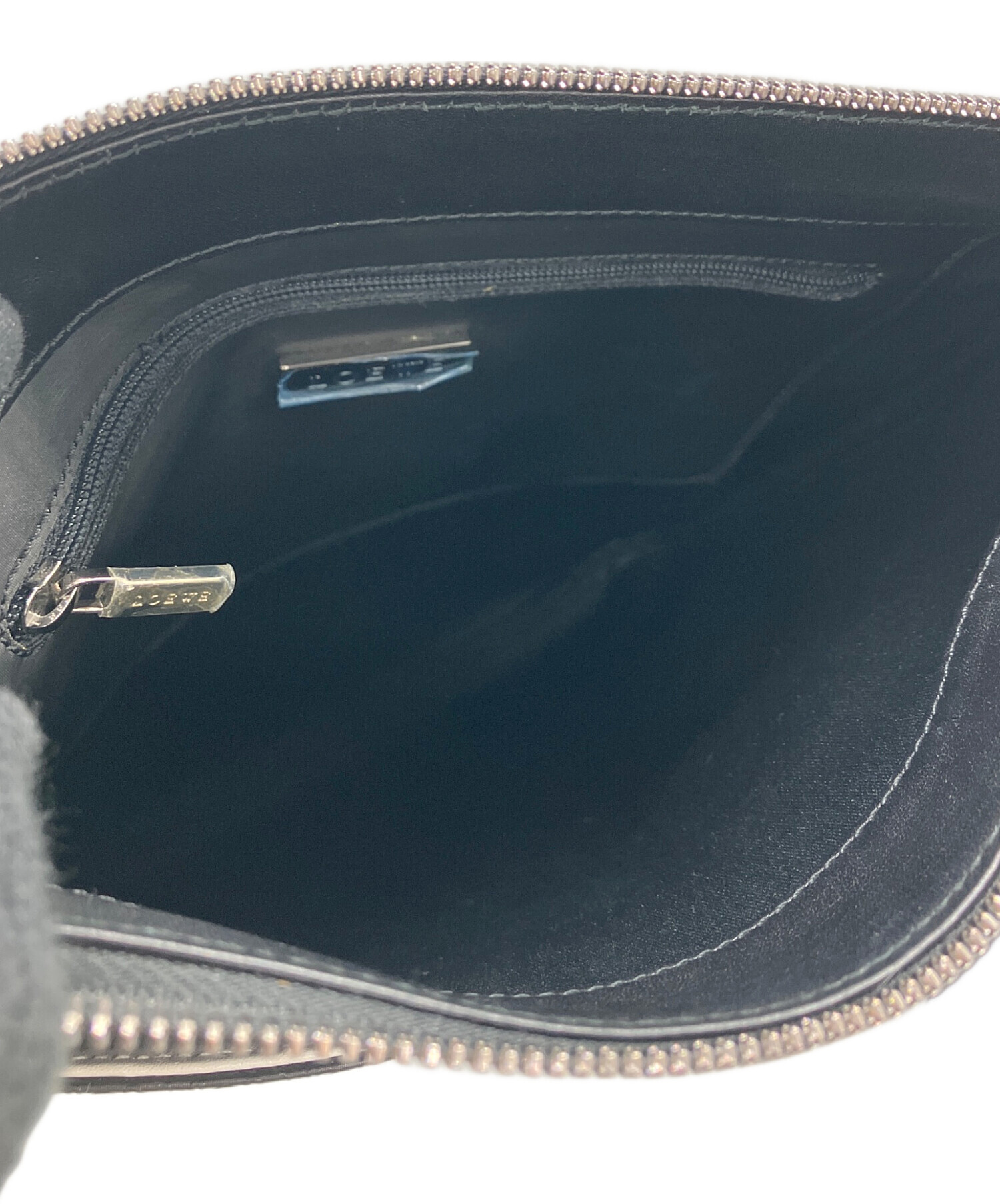 中古・古着通販】LOEWE (ロエベ) ショルダーバッグ ブラック｜ブランド